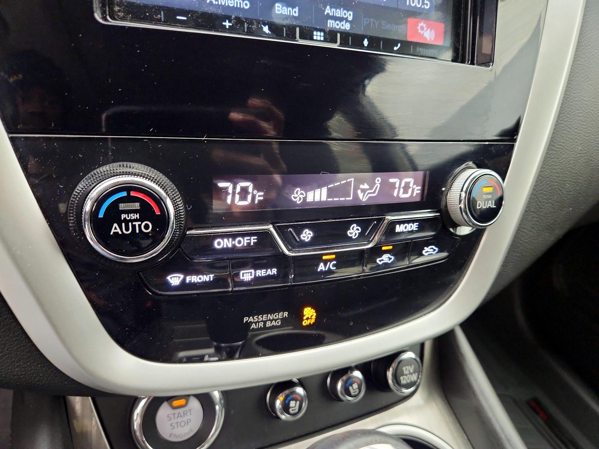 Thumbnail: 2016 Nissan Murano - 16