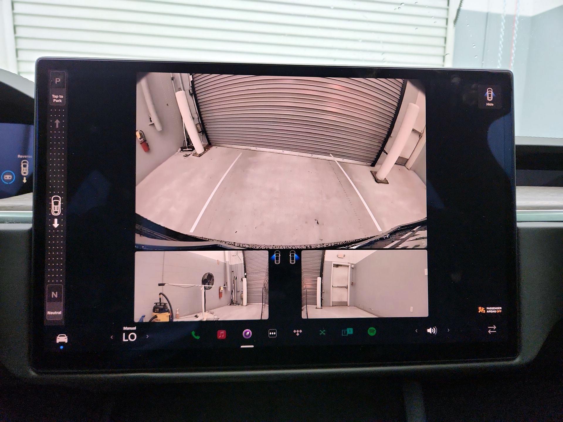 Thumbnail: 2022 Tesla Model X - 14