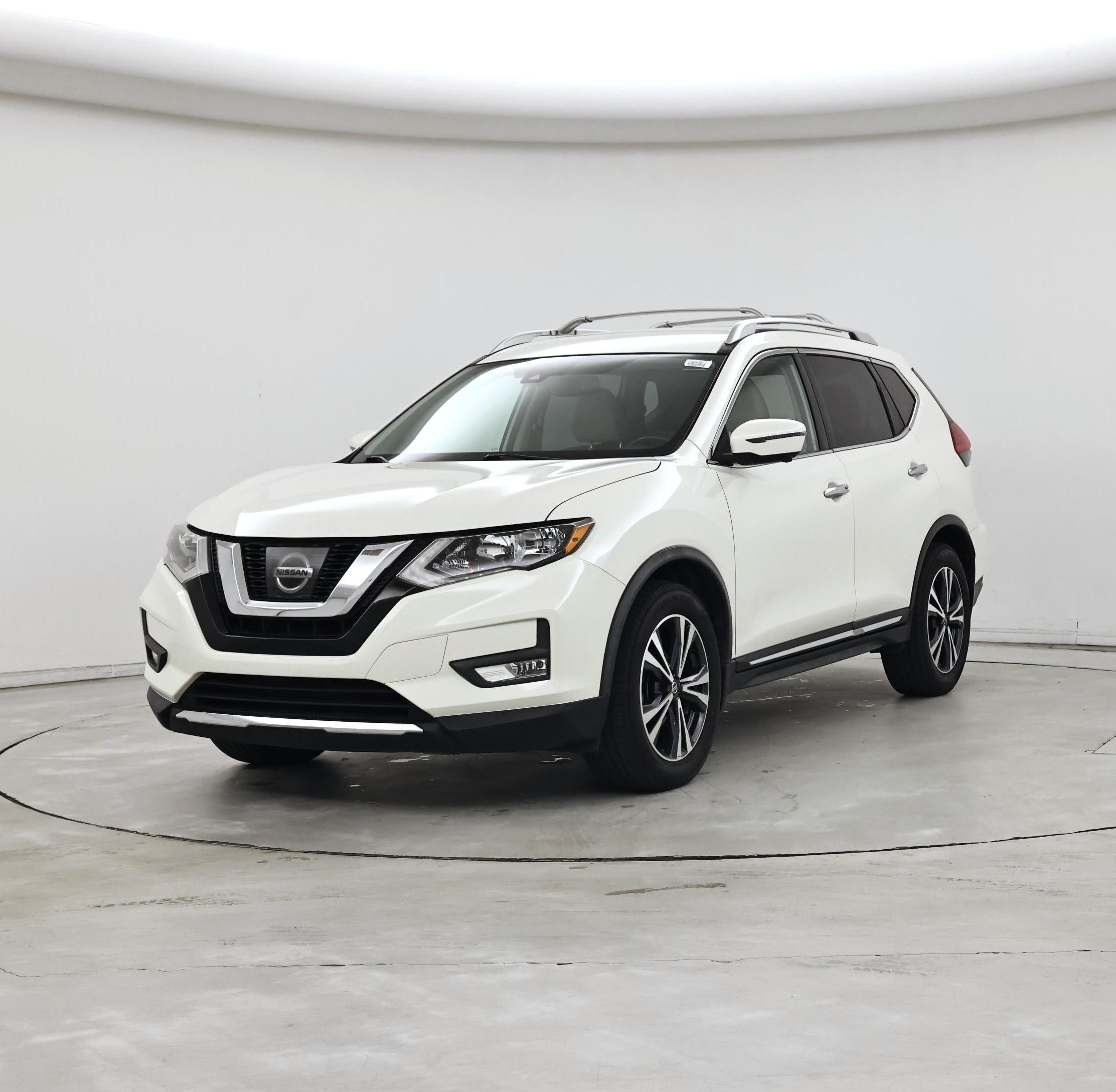 Thumbnail: 2017 Nissan Rogue - 4