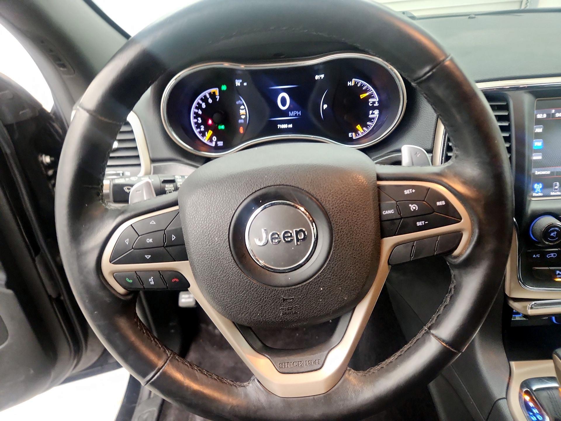 Thumbnail: 2017 Jeep Grand Cherokee - 10