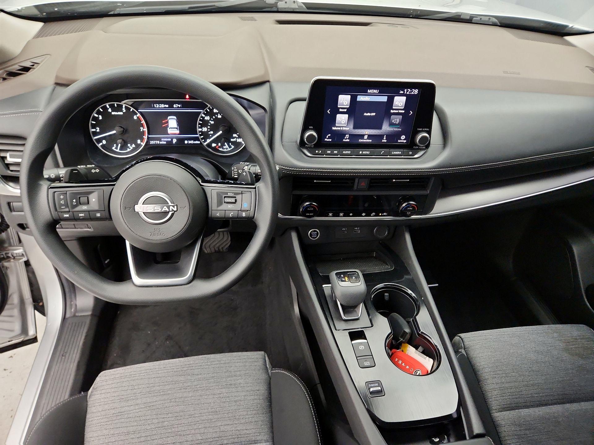 Thumbnail: 2023 Nissan Rogue - 9