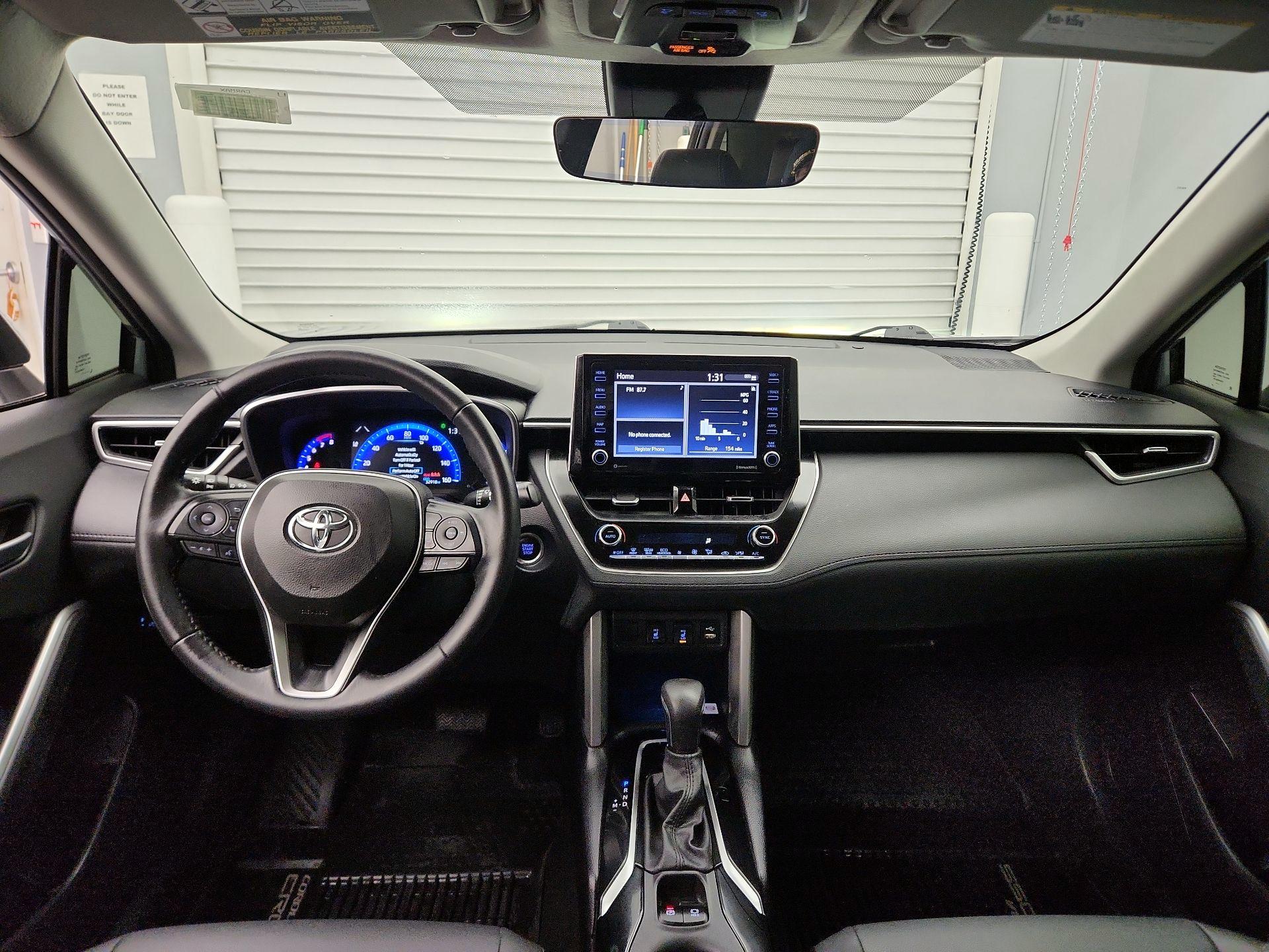 Thumbnail: 2022 Toyota Corolla Cross - 9