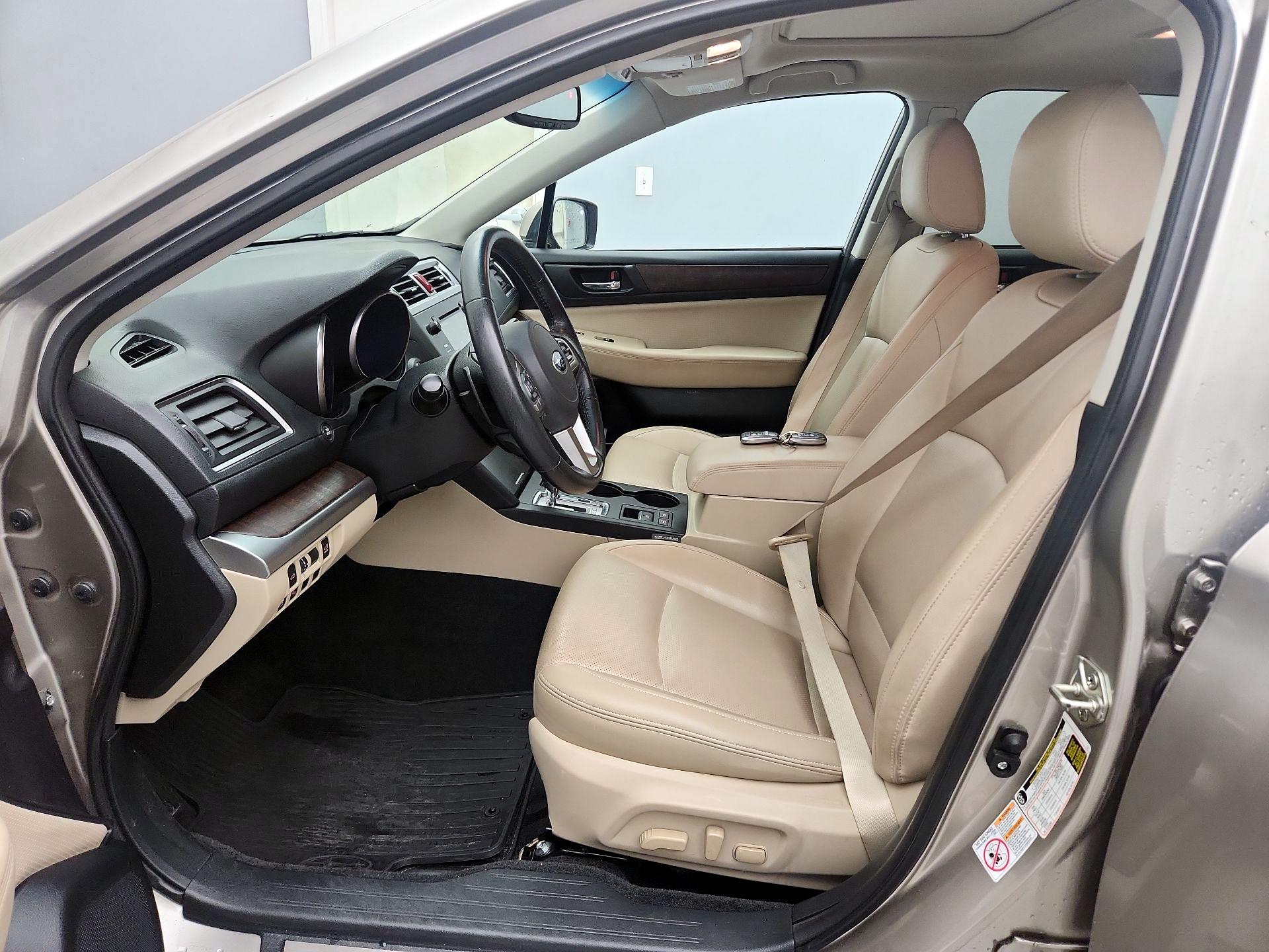 Thumbnail: 2015 Subaru Outback - 11