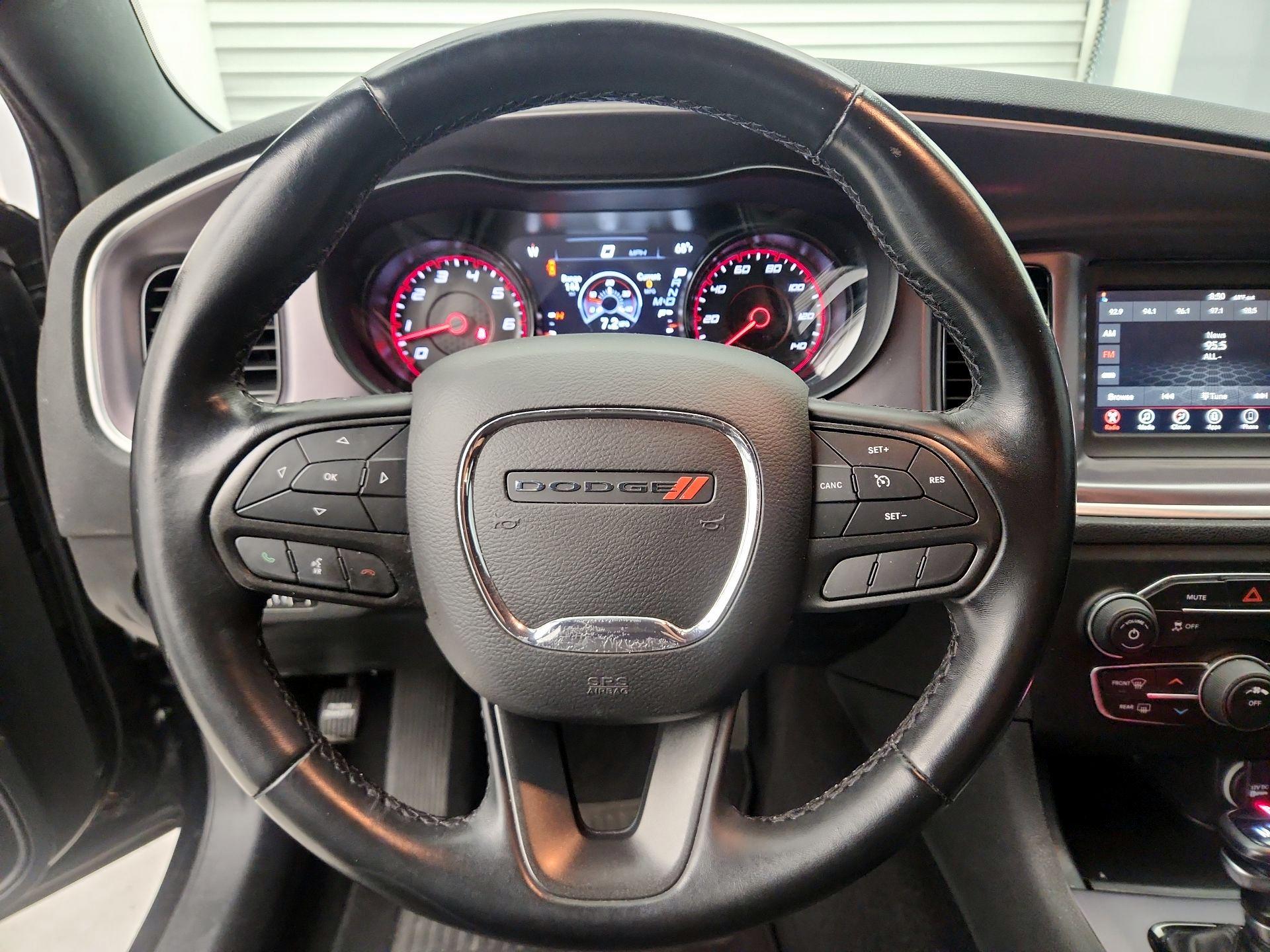 Thumbnail: 2020 Dodge Charger - 10