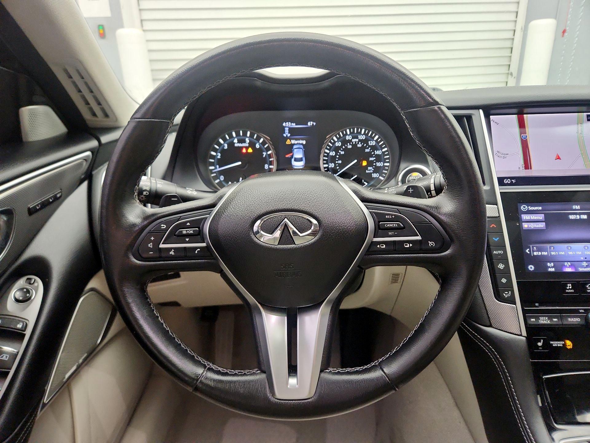 Thumbnail: 2020 INFINITI Q50 - 10