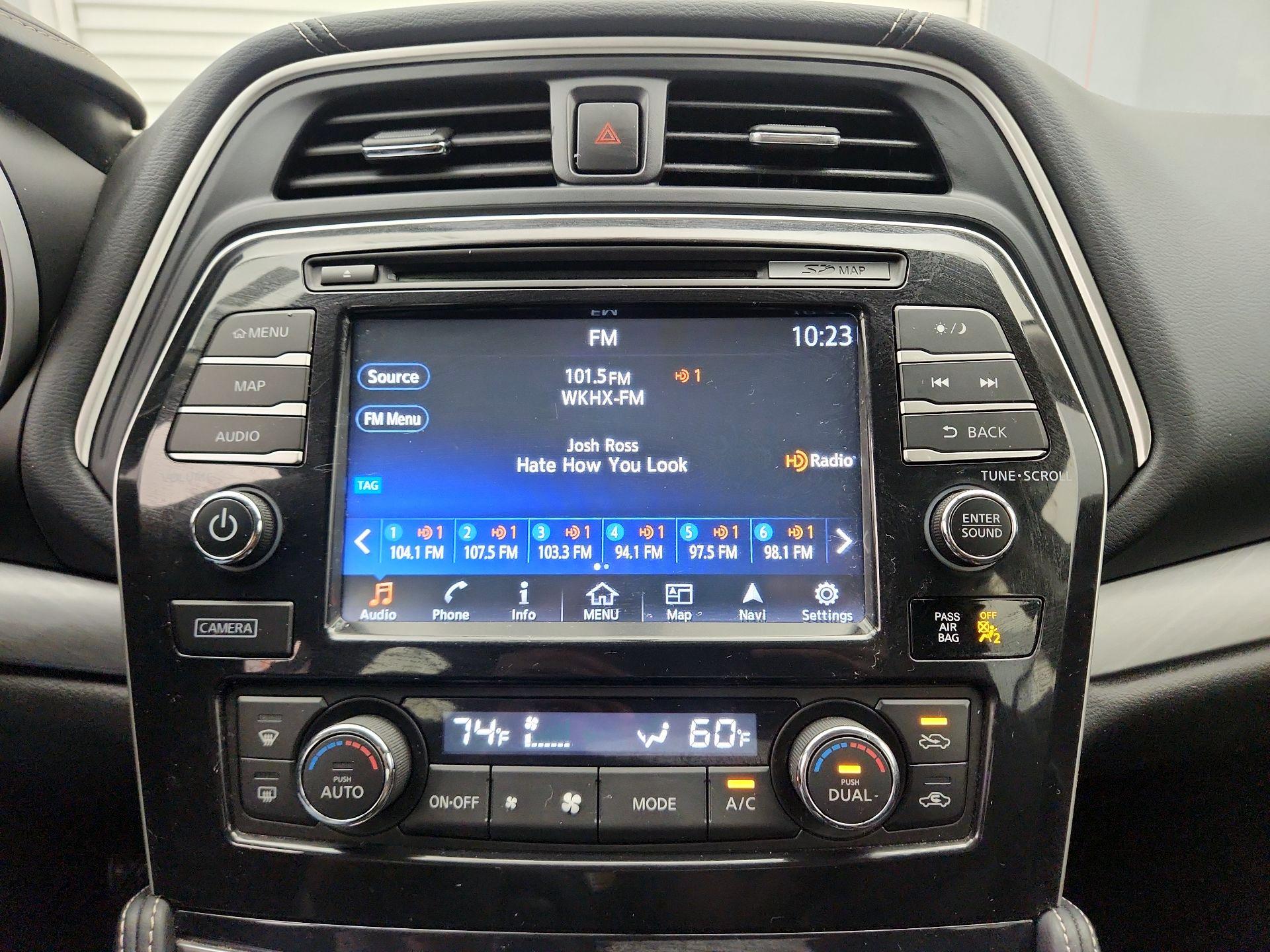 Thumbnail: 2017 Nissan Maxima - 16