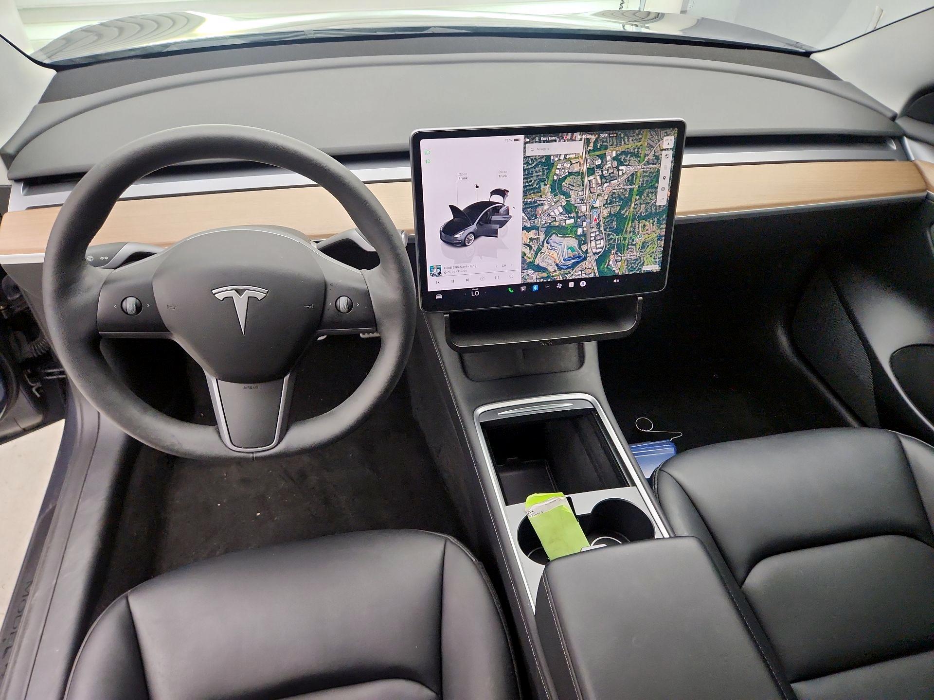 Thumbnail: 2022 Tesla Model 3 - 9