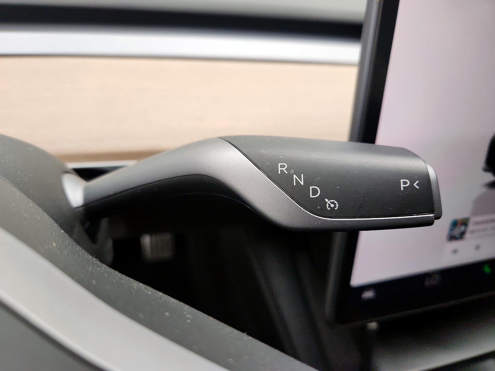 Thumbnail: 2022 Tesla Model 3 - 18