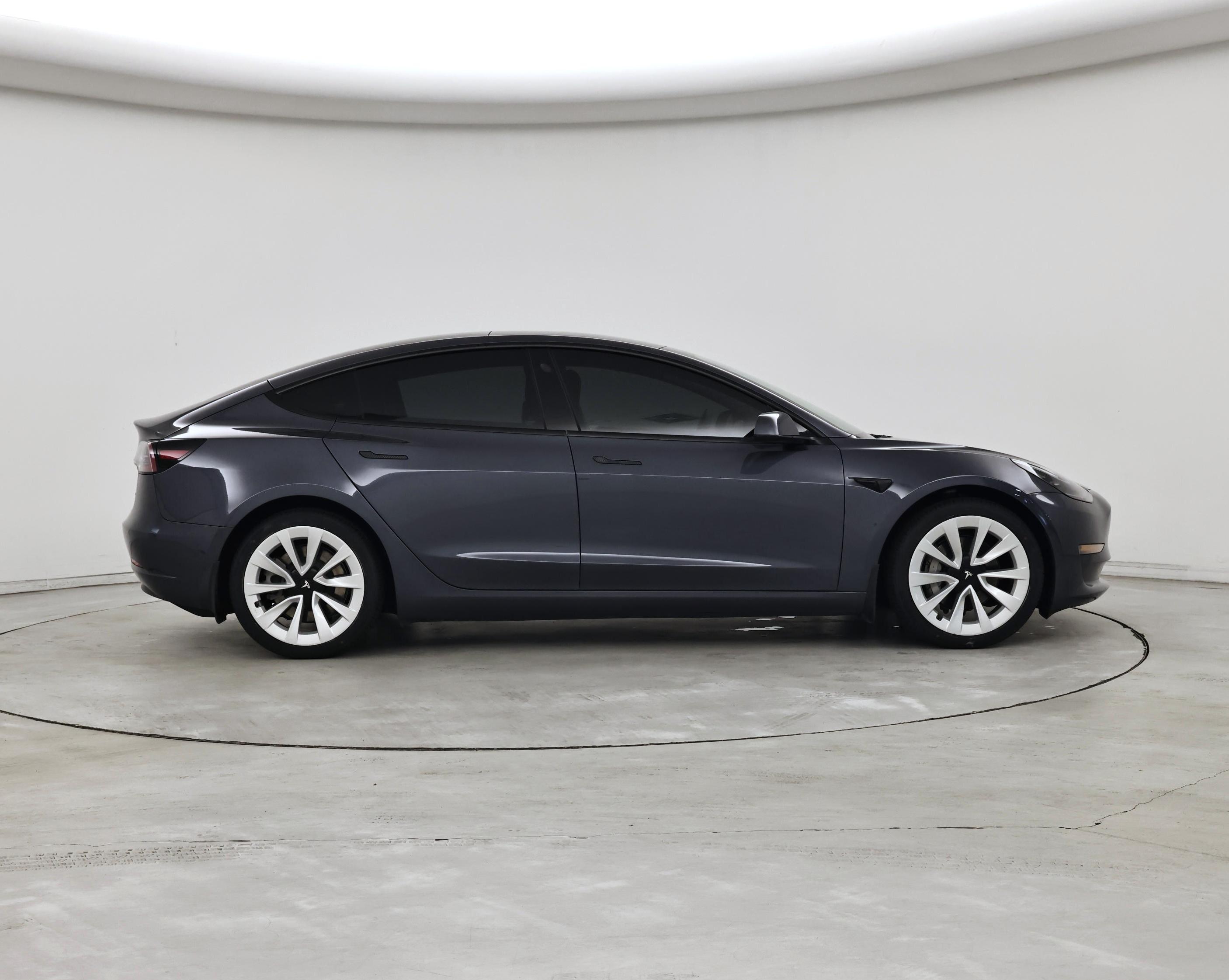 Thumbnail: 2022 Tesla Model 3 - 7