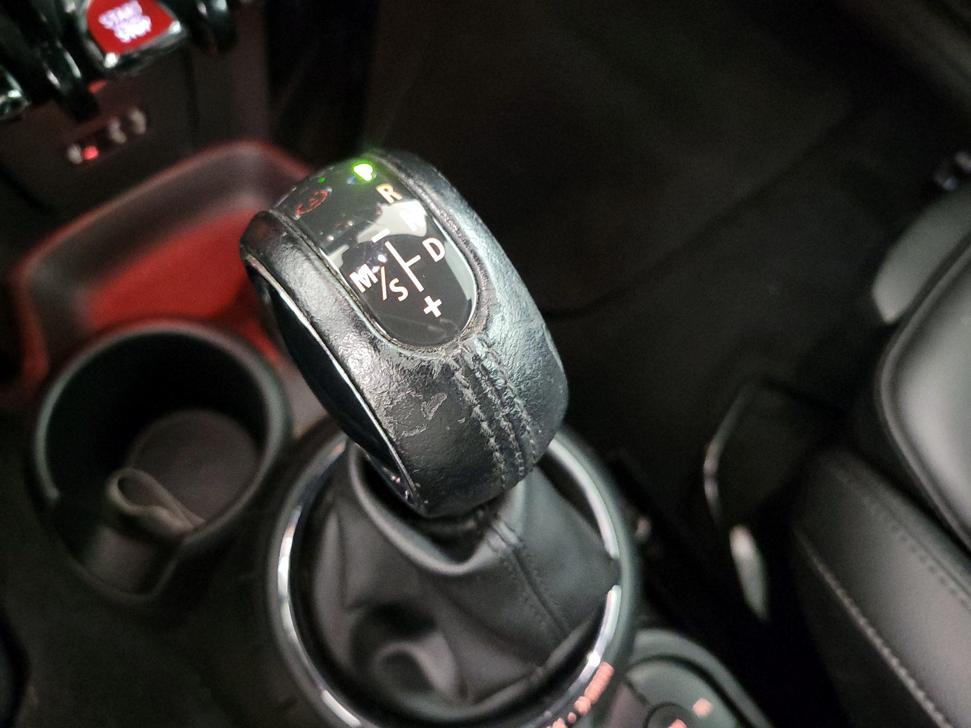 Thumbnail: 2016 MINI Cooper - 16
