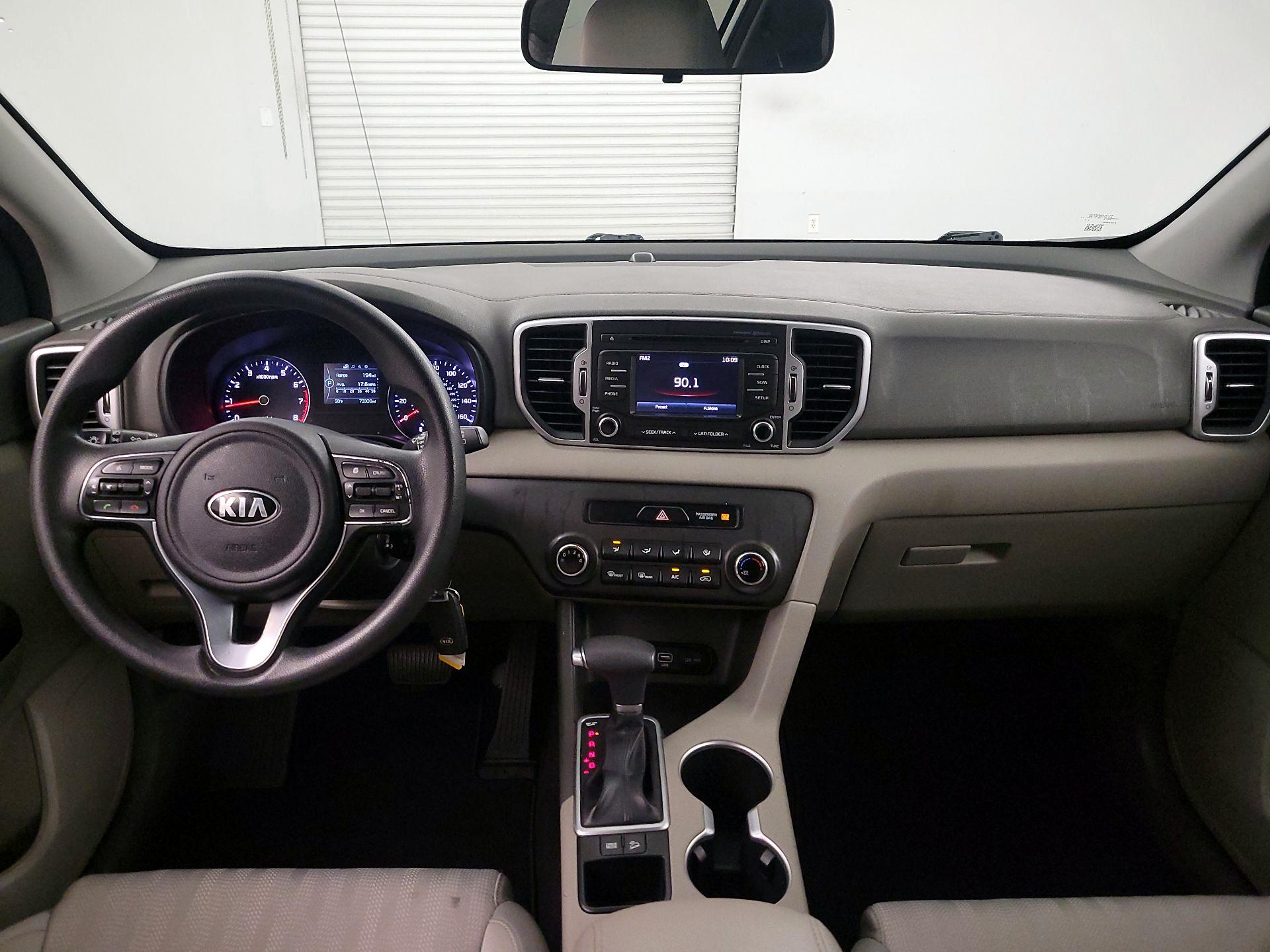 Thumbnail: 2017 Kia Sportage - 9