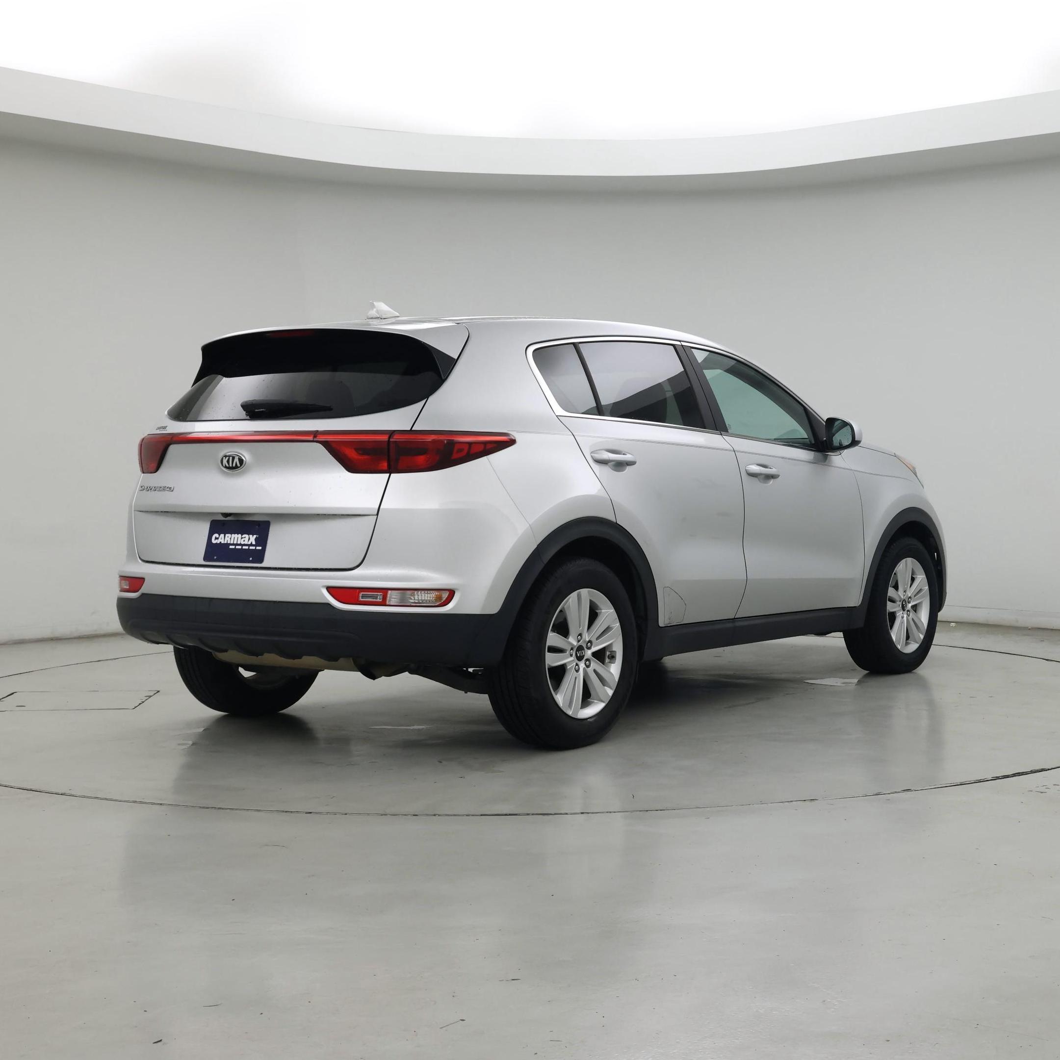 Thumbnail: 2017 Kia Sportage - 8