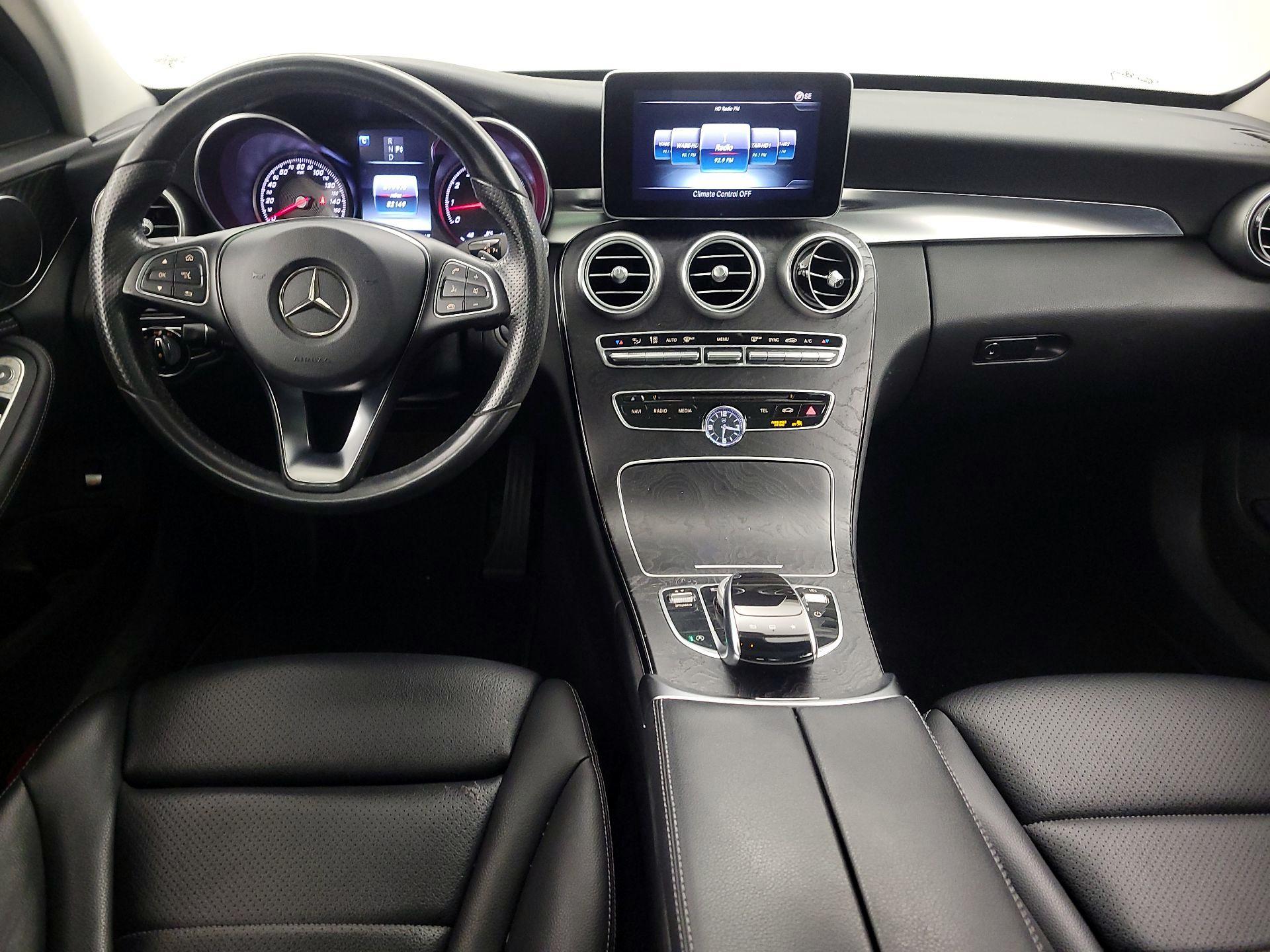 Thumbnail: 2016 Mercedes-Benz C-Class - 9