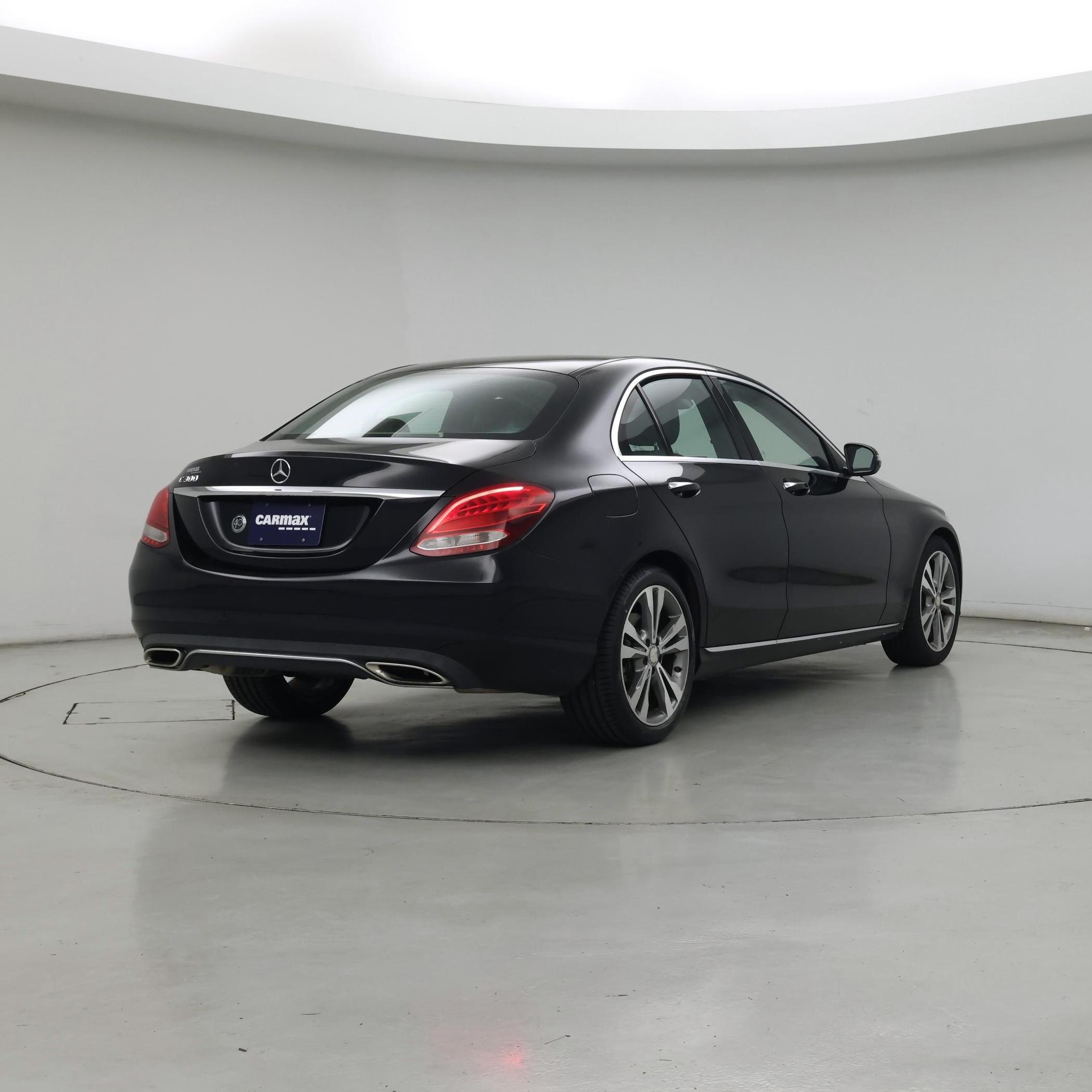 Thumbnail: 2016 Mercedes-Benz C-Class - 8