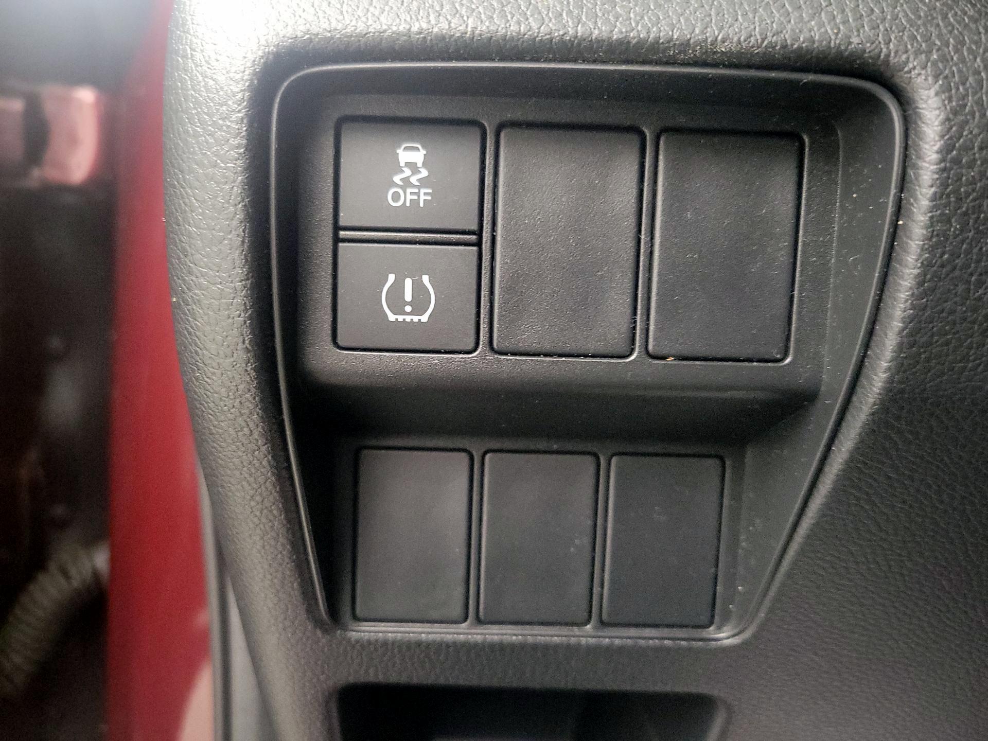 Thumbnail: 2017 Honda CR-V - 13