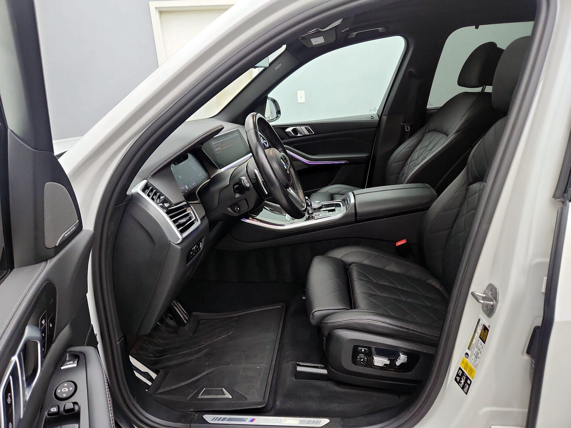 Thumbnail: 2023 BMW X5 - 11