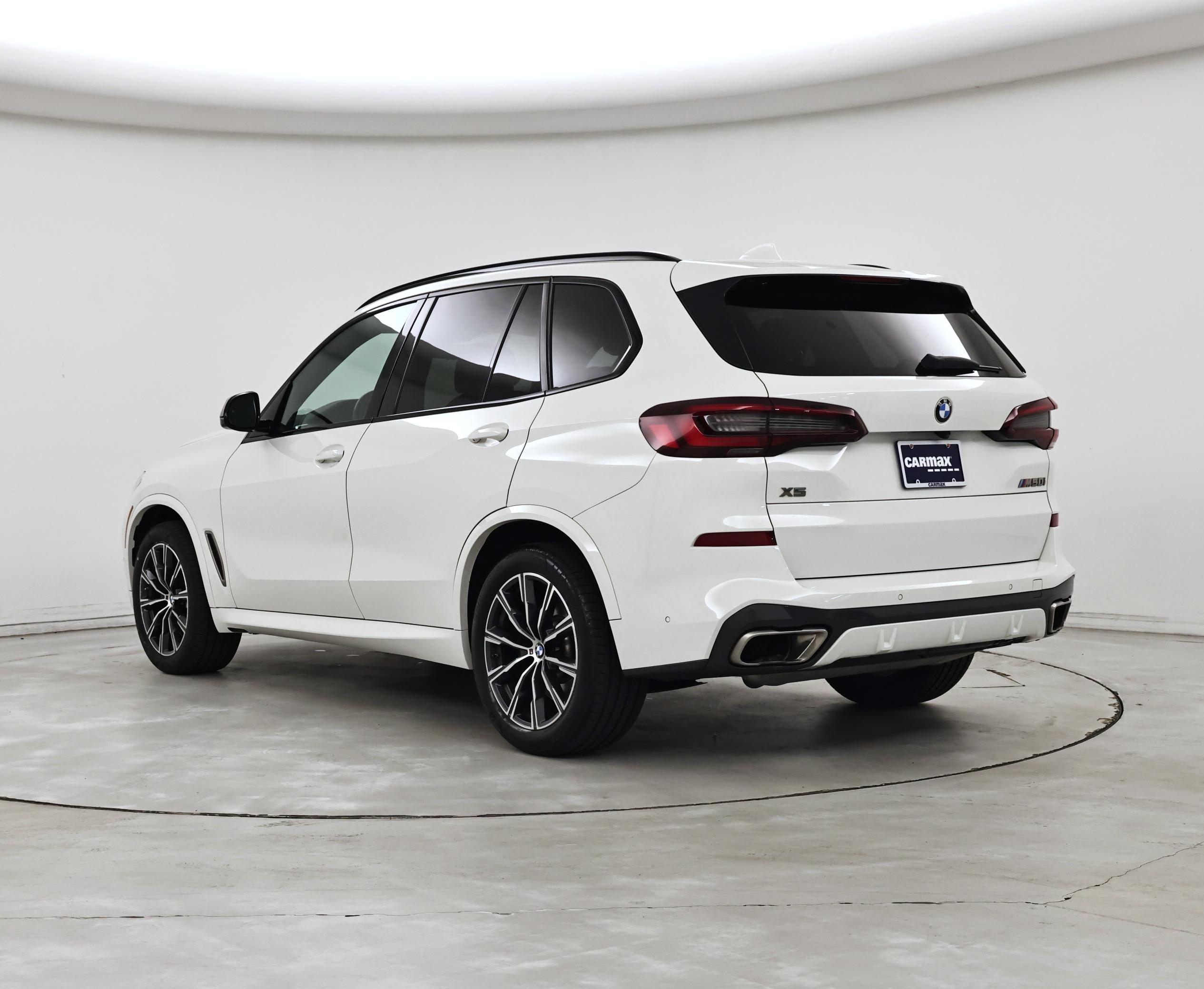 Thumbnail: 2023 BMW X5 - 2