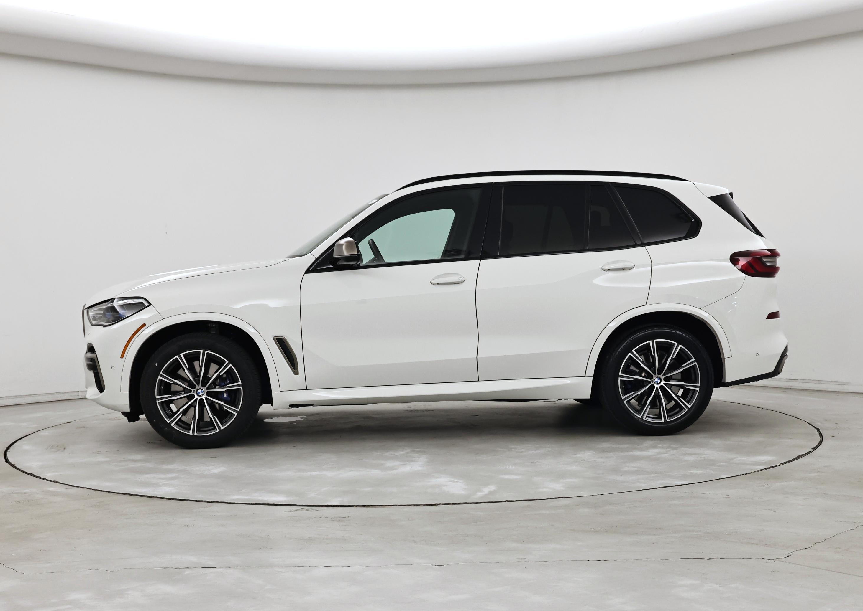 Thumbnail: 2023 BMW X5 - 3