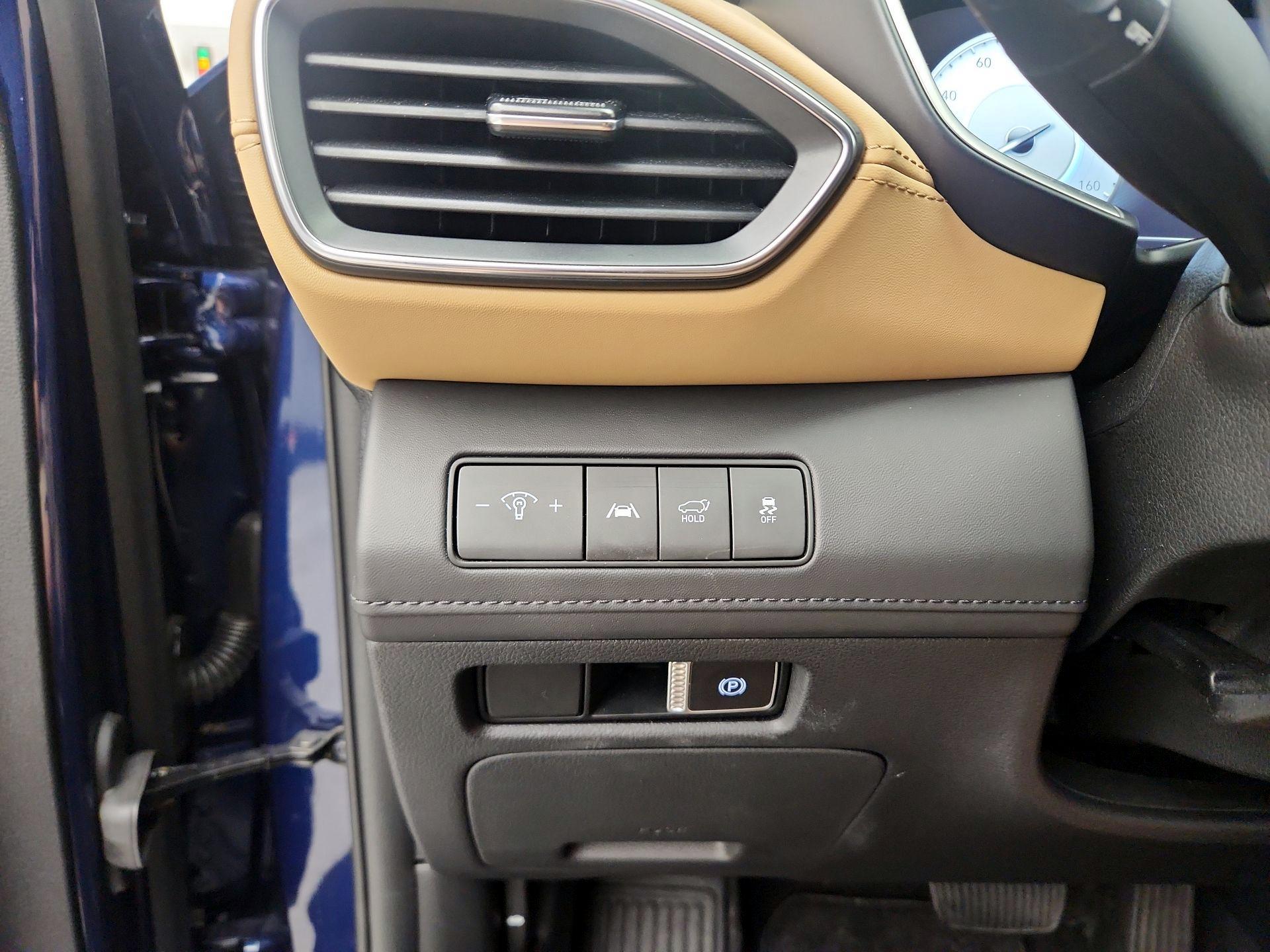 Thumbnail: 2023 Hyundai Santa Fe - 13