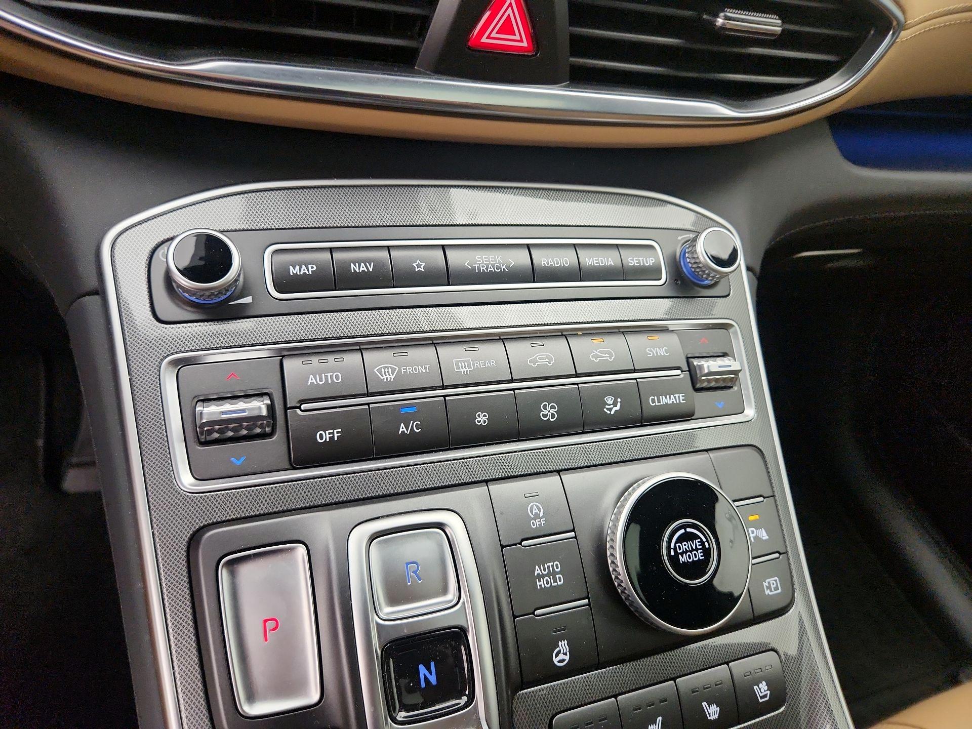 Thumbnail: 2023 Hyundai Santa Fe - 17