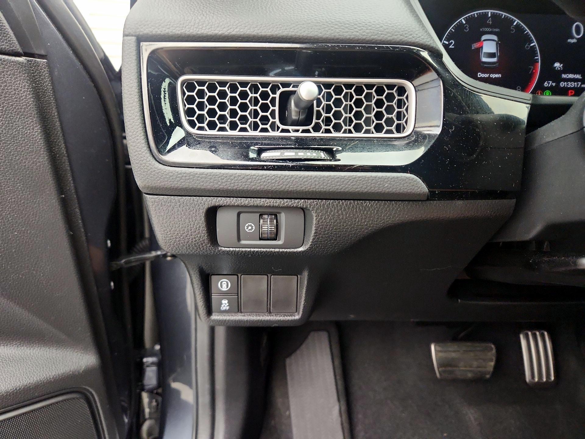 Thumbnail: 2024 Honda Civic - 13