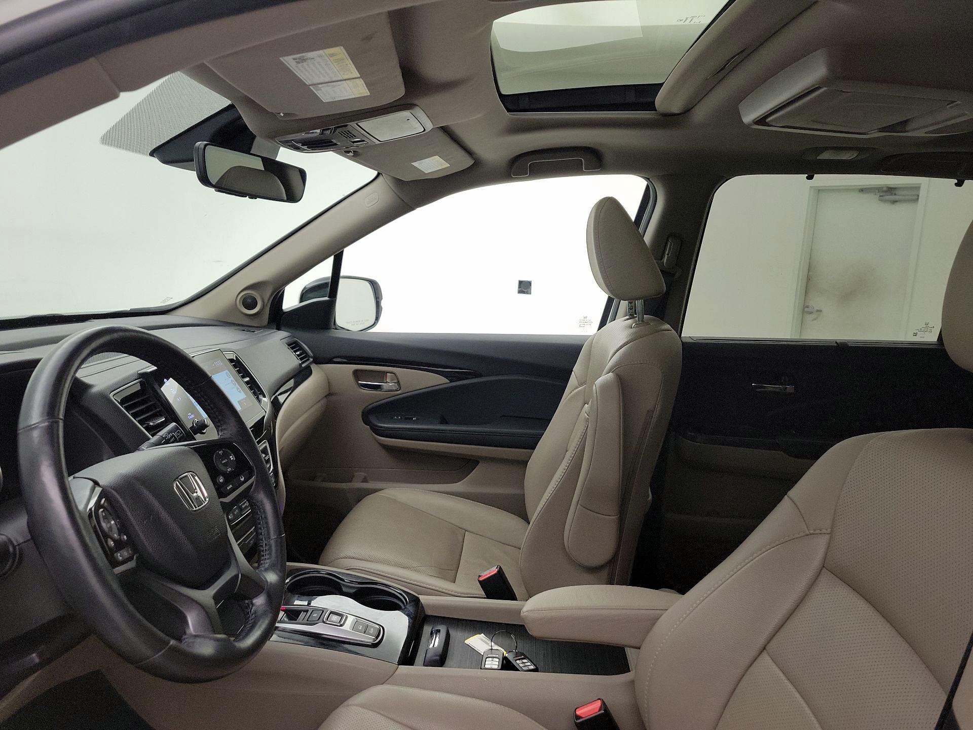Thumbnail: 2022 Honda Pilot - 20