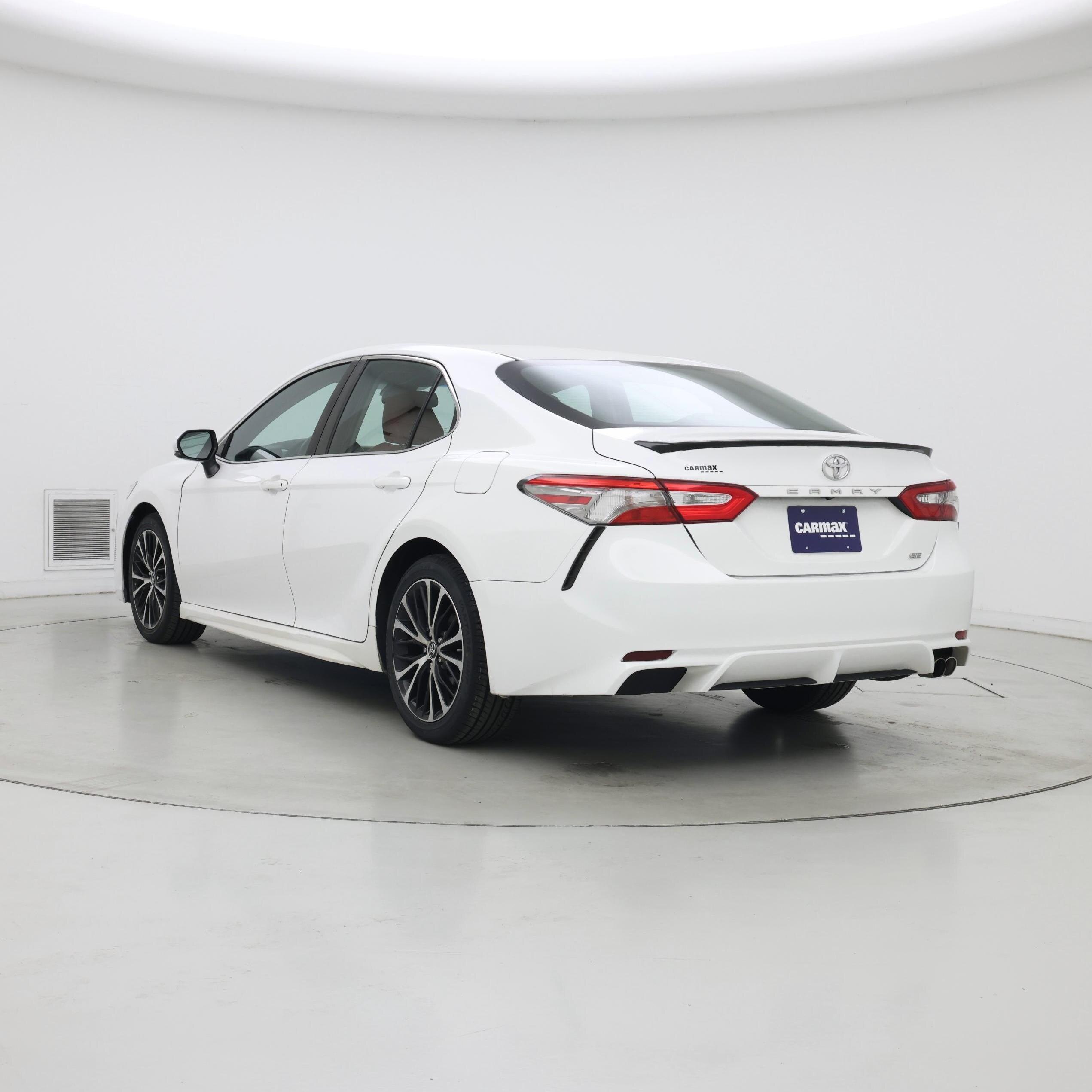 Thumbnail: 2018 Toyota Camry - 2