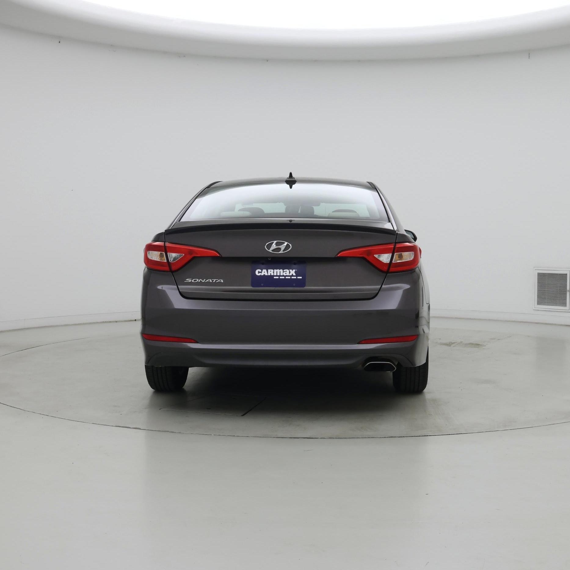 Thumbnail: 2016 Hyundai Sonata - 6
