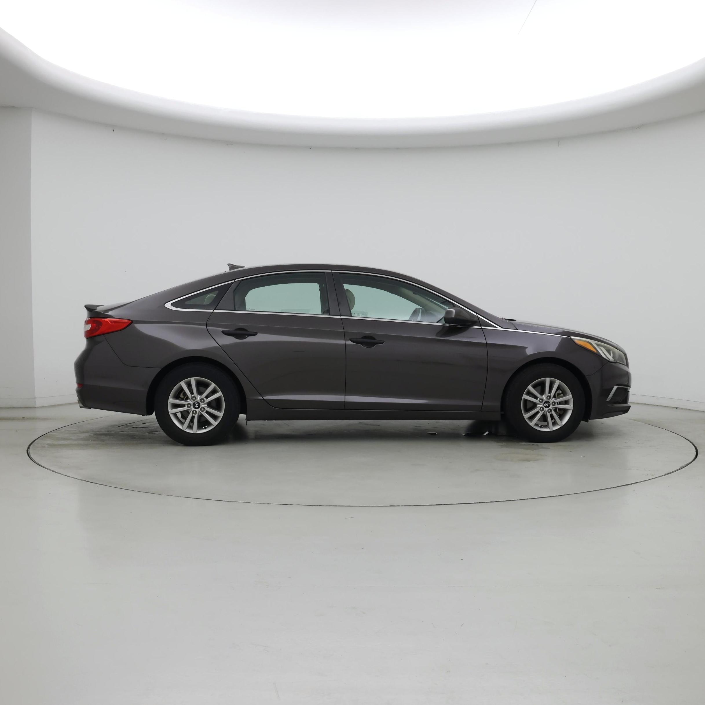 Thumbnail: 2016 Hyundai Sonata - 7