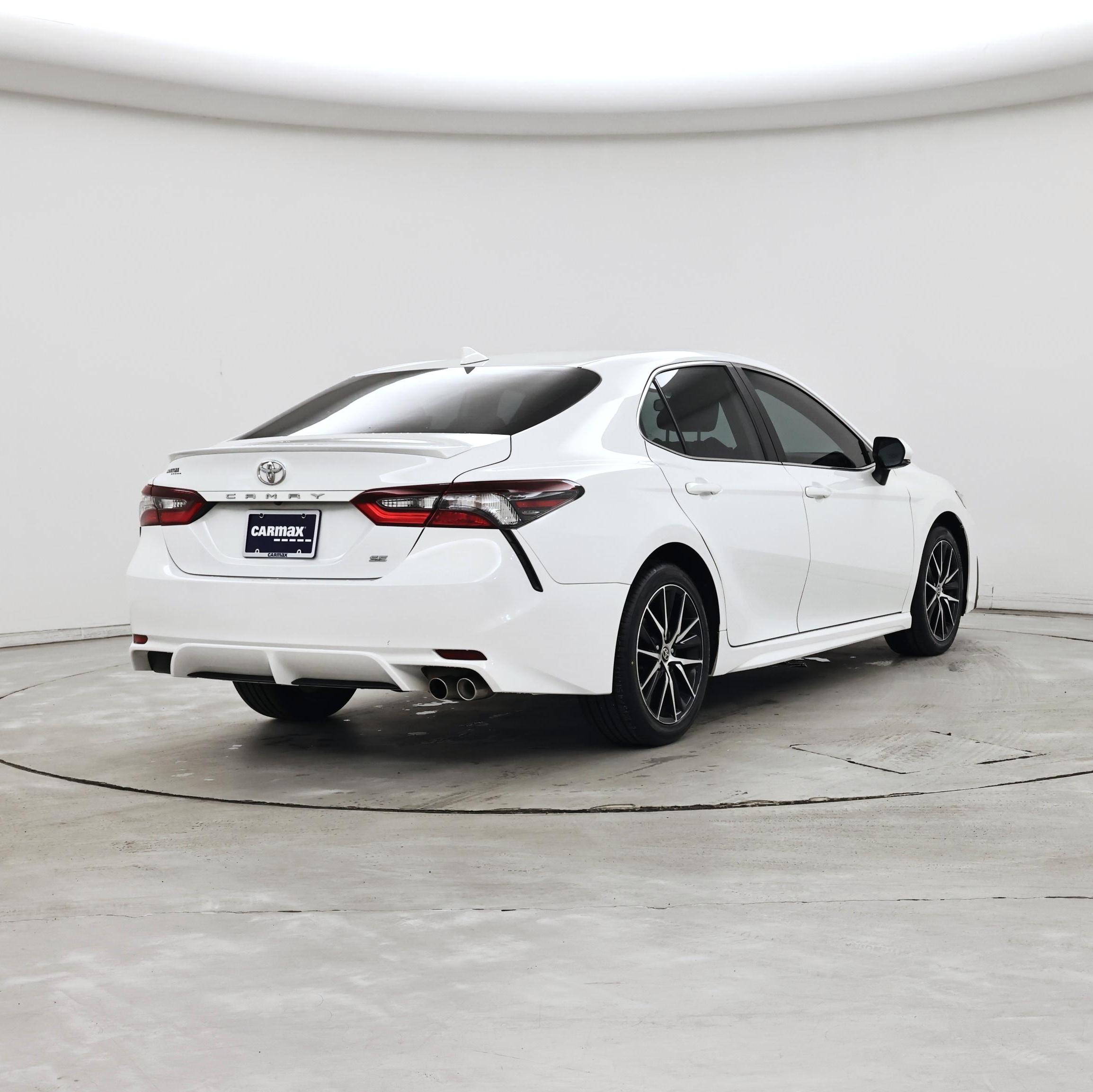 Thumbnail: 2024 Toyota Camry - 8
