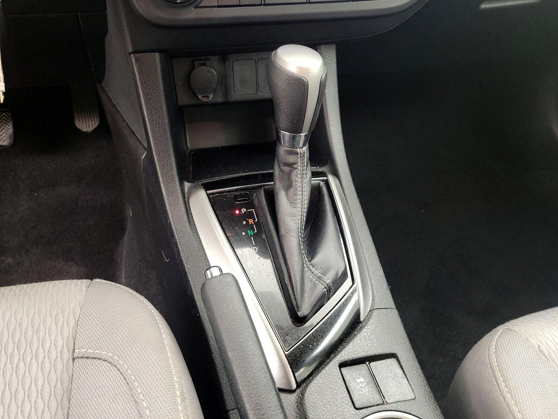 Thumbnail: 2014 Toyota Corolla - 17
