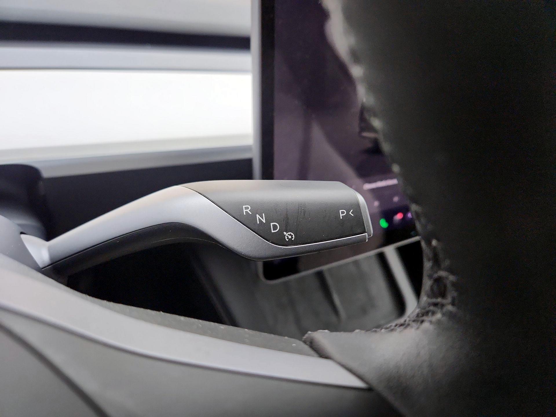 Thumbnail: 2023 Tesla Model Y - 17
