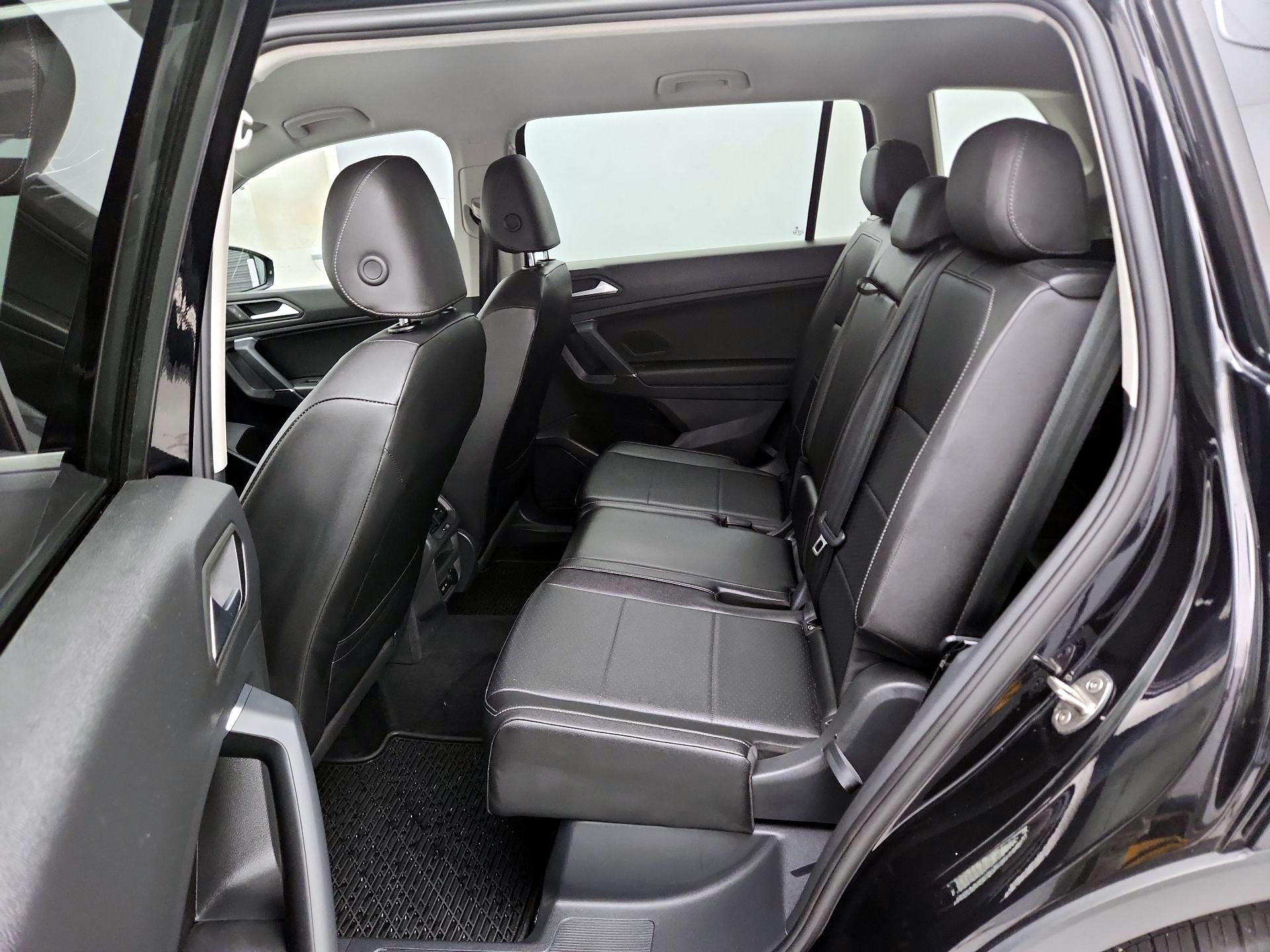 Thumbnail: 2020 Volkswagen Tiguan - 19