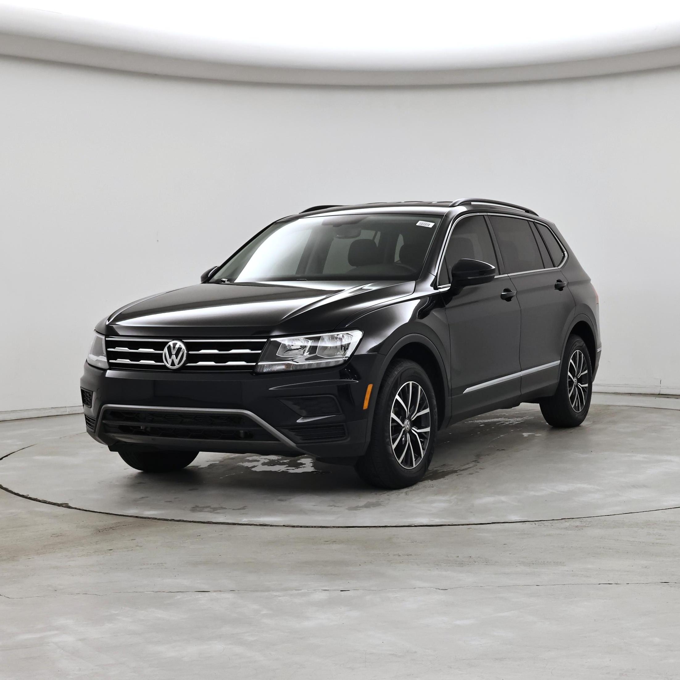 Thumbnail: 2020 Volkswagen Tiguan - 4
