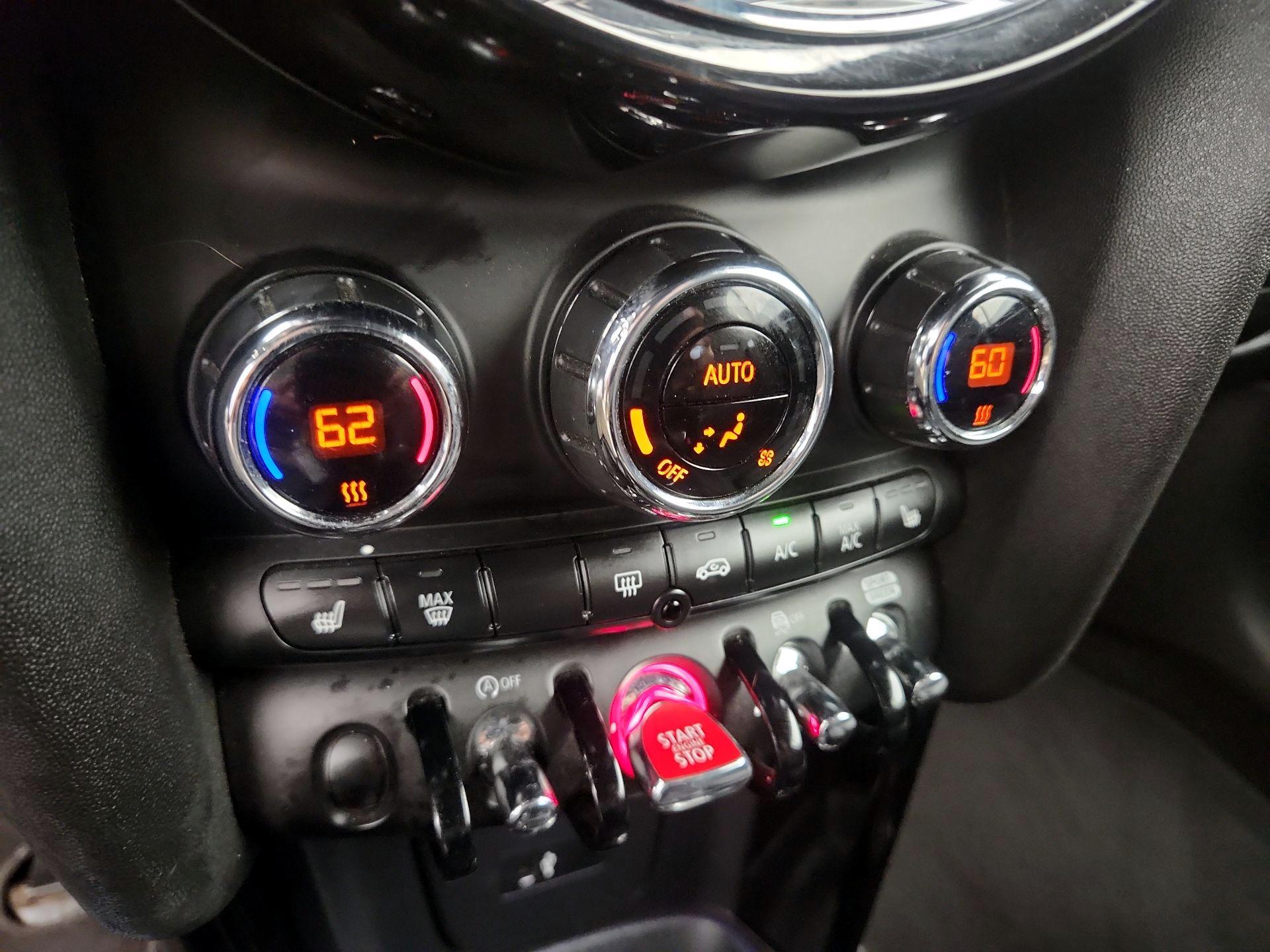 Thumbnail: 2024 MINI Cooper - 17