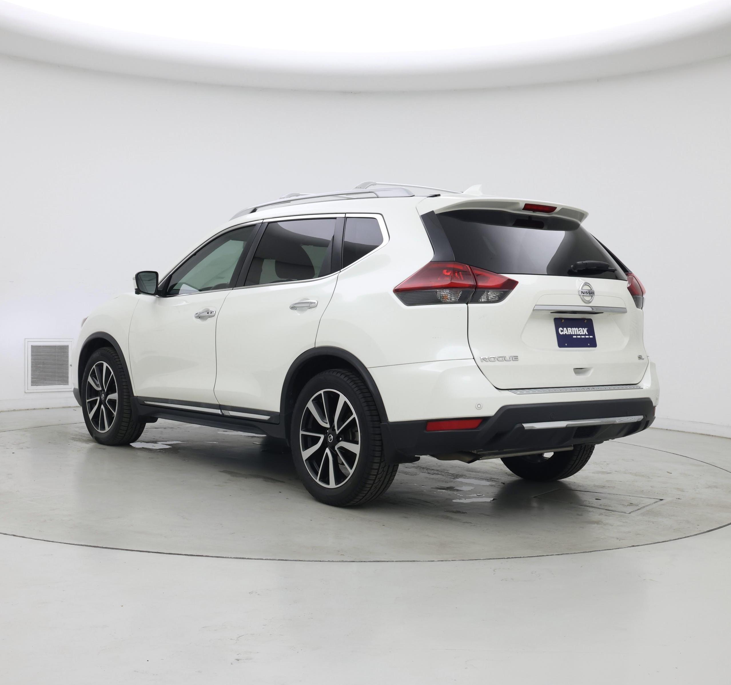 Thumbnail: 2019 Nissan Rogue - 2