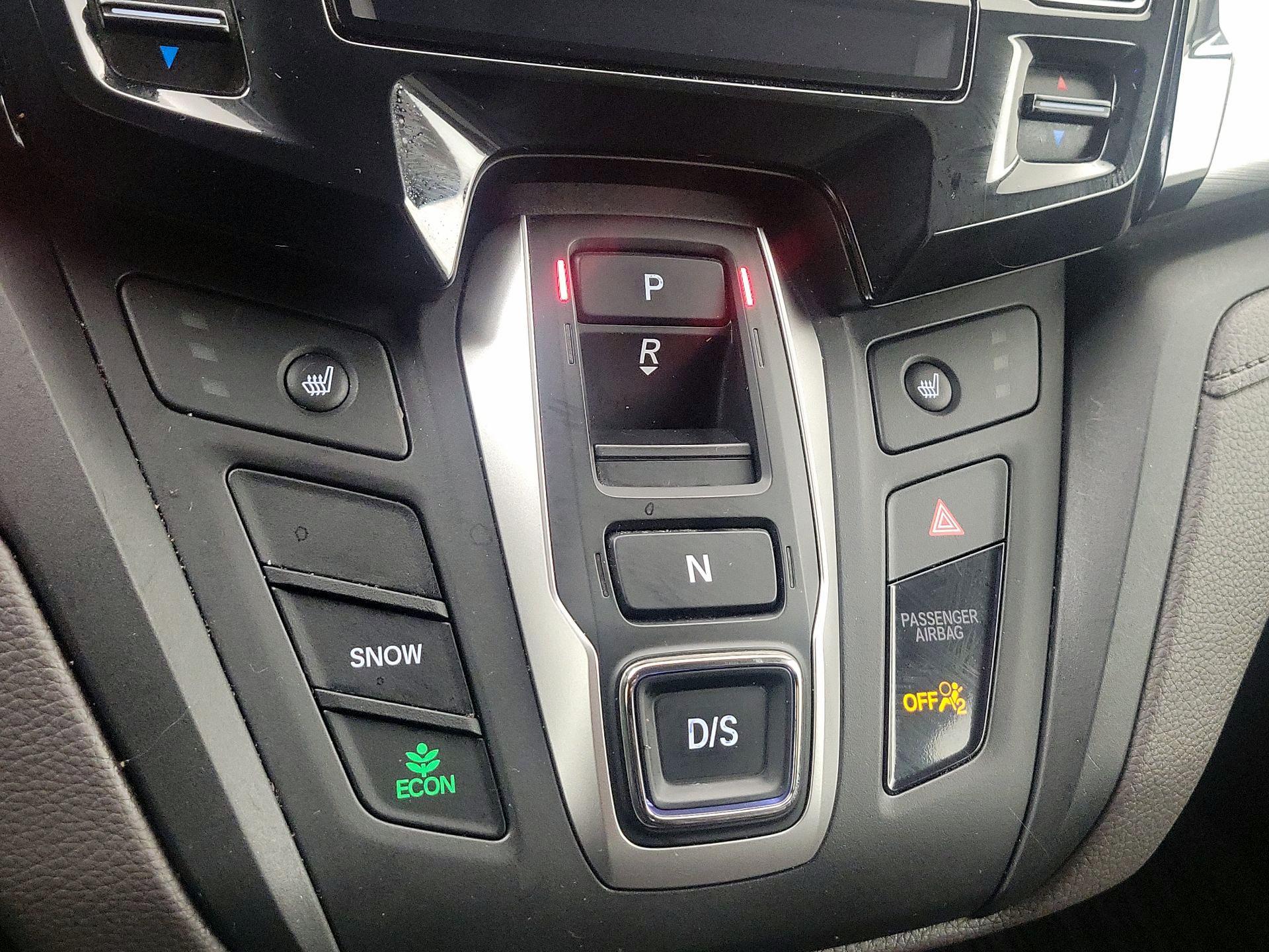 Thumbnail: 2019 Honda Odyssey - 17