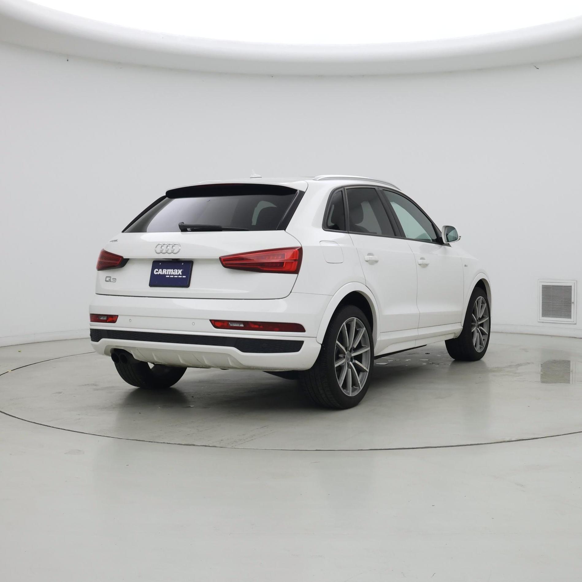 Thumbnail: 2018 Audi Q3 - 8