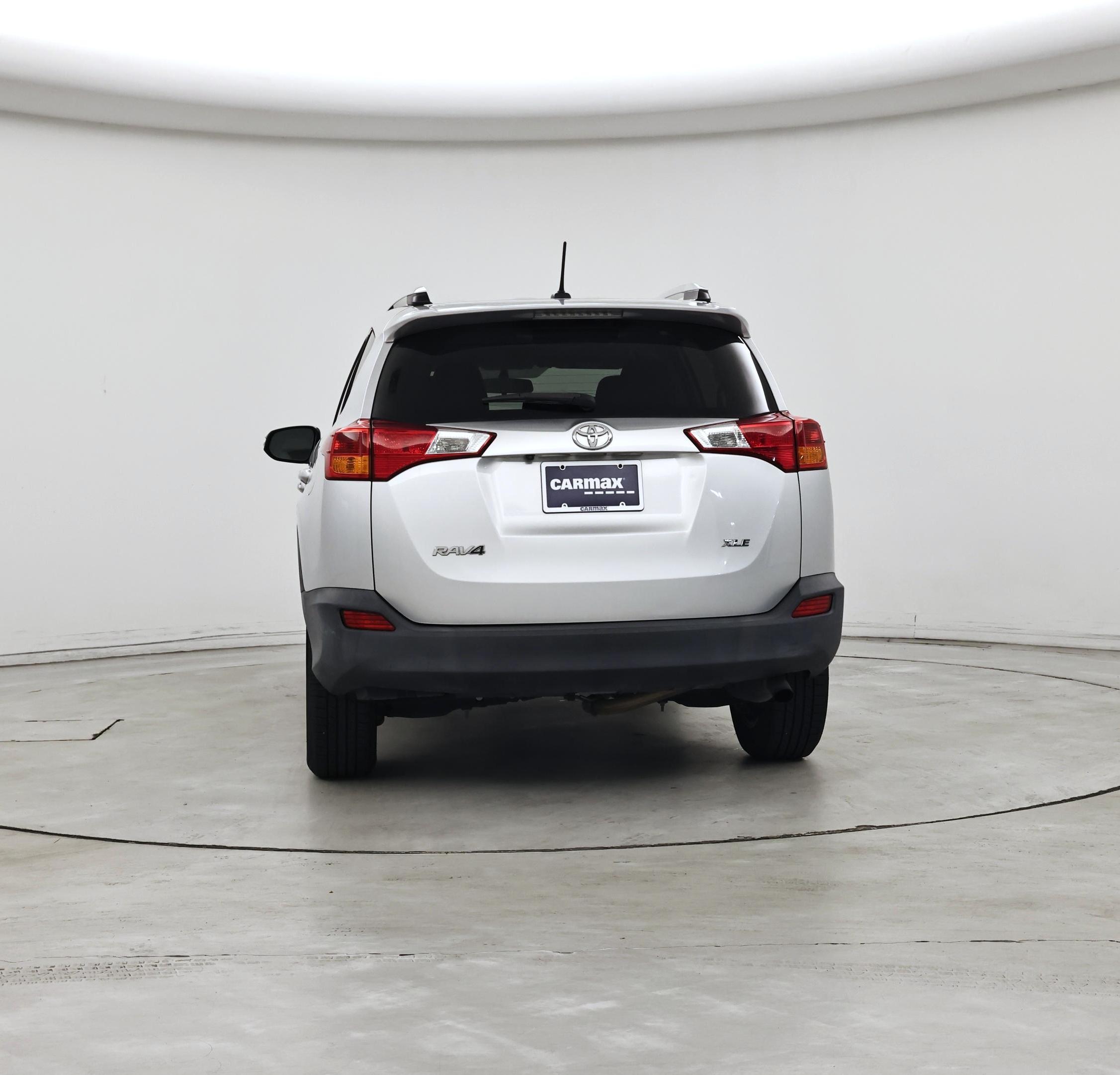 Thumbnail: 2015 Toyota RAV4 - 6