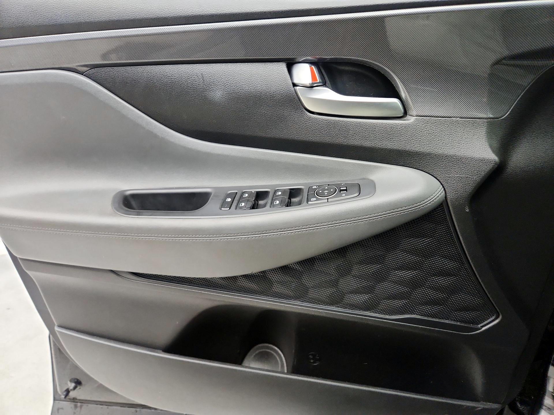Thumbnail: 2021 Hyundai Santa Fe - 12