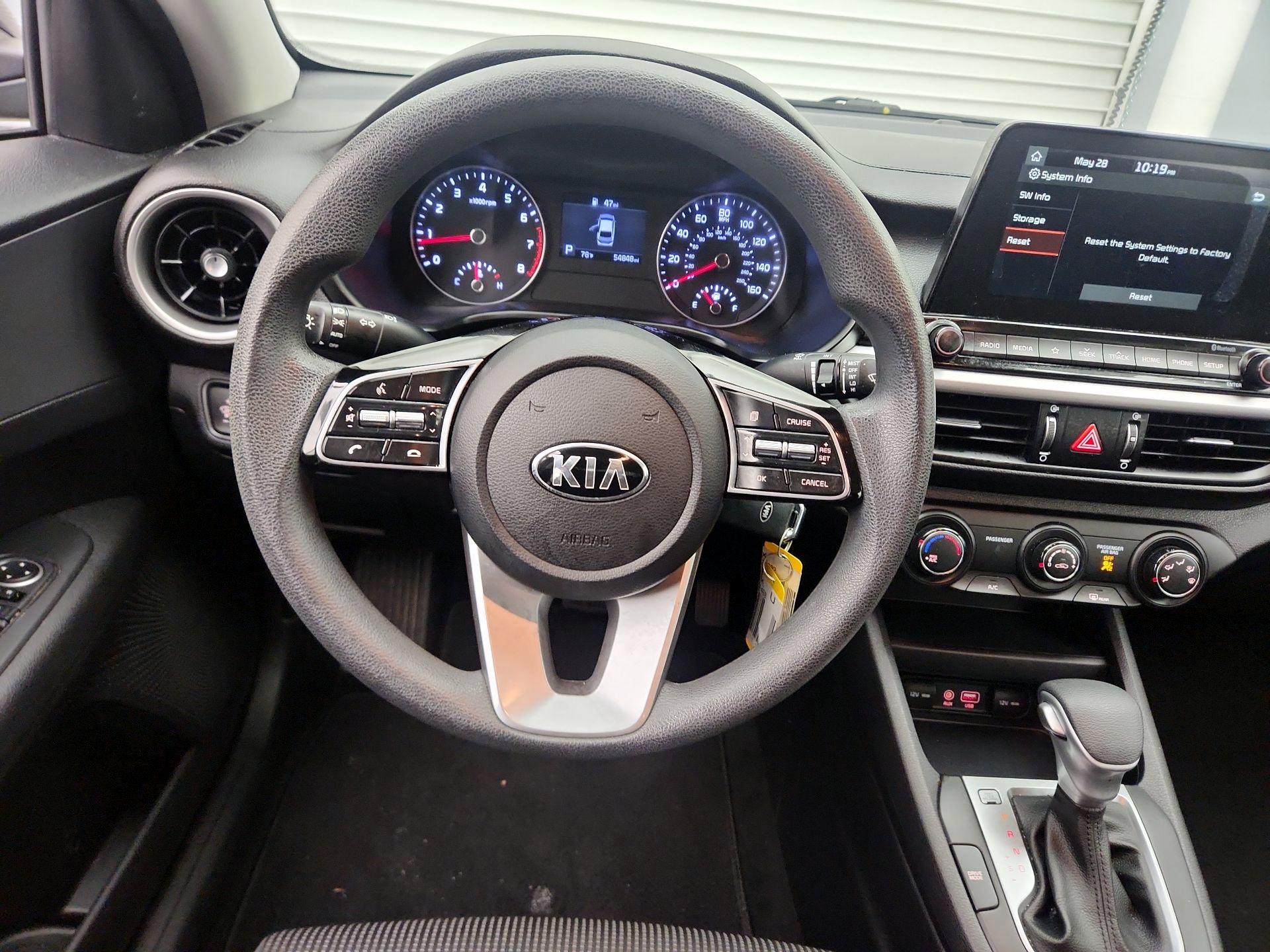 Thumbnail: 2021 Kia Forte - 10