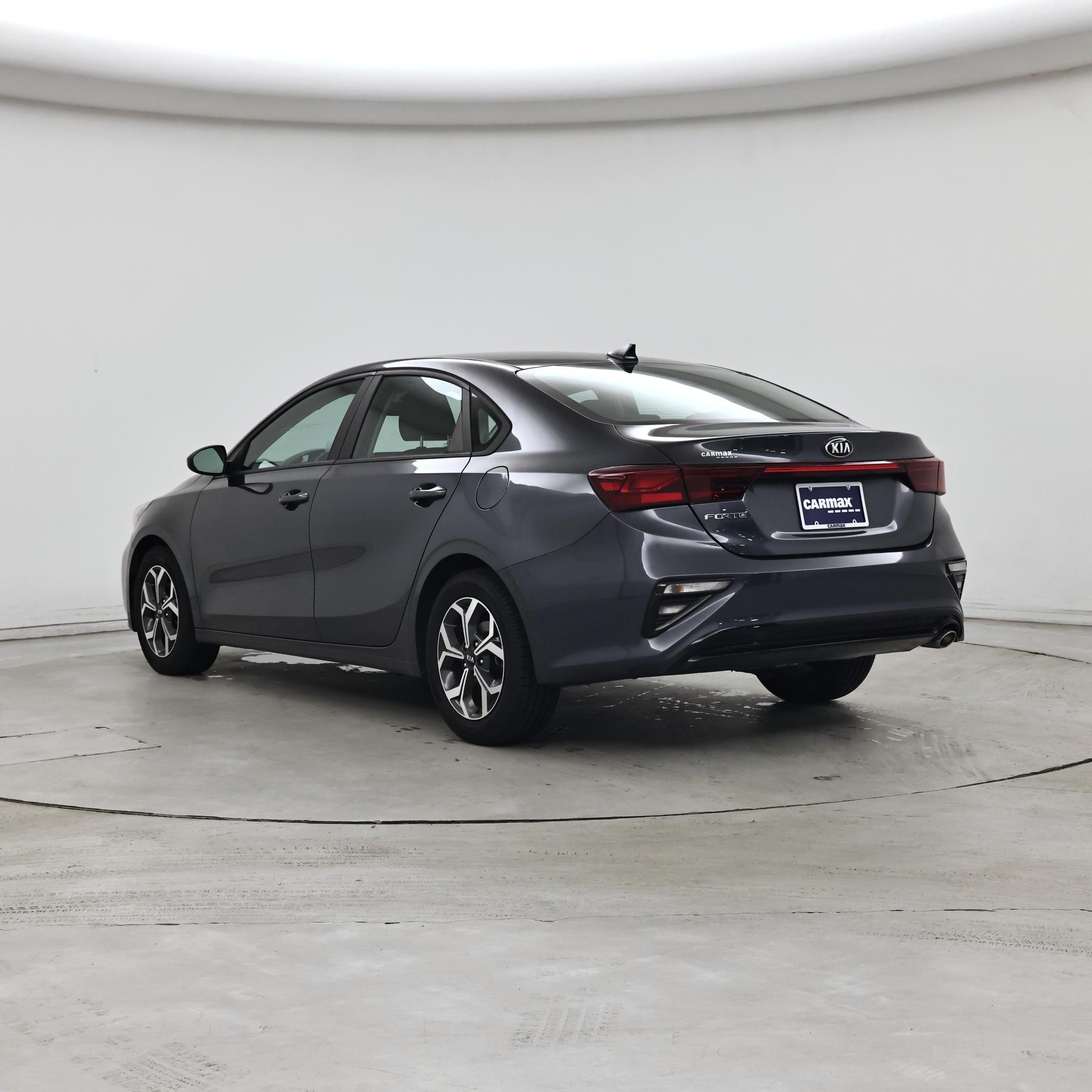 Thumbnail: 2021 Kia Forte - 2