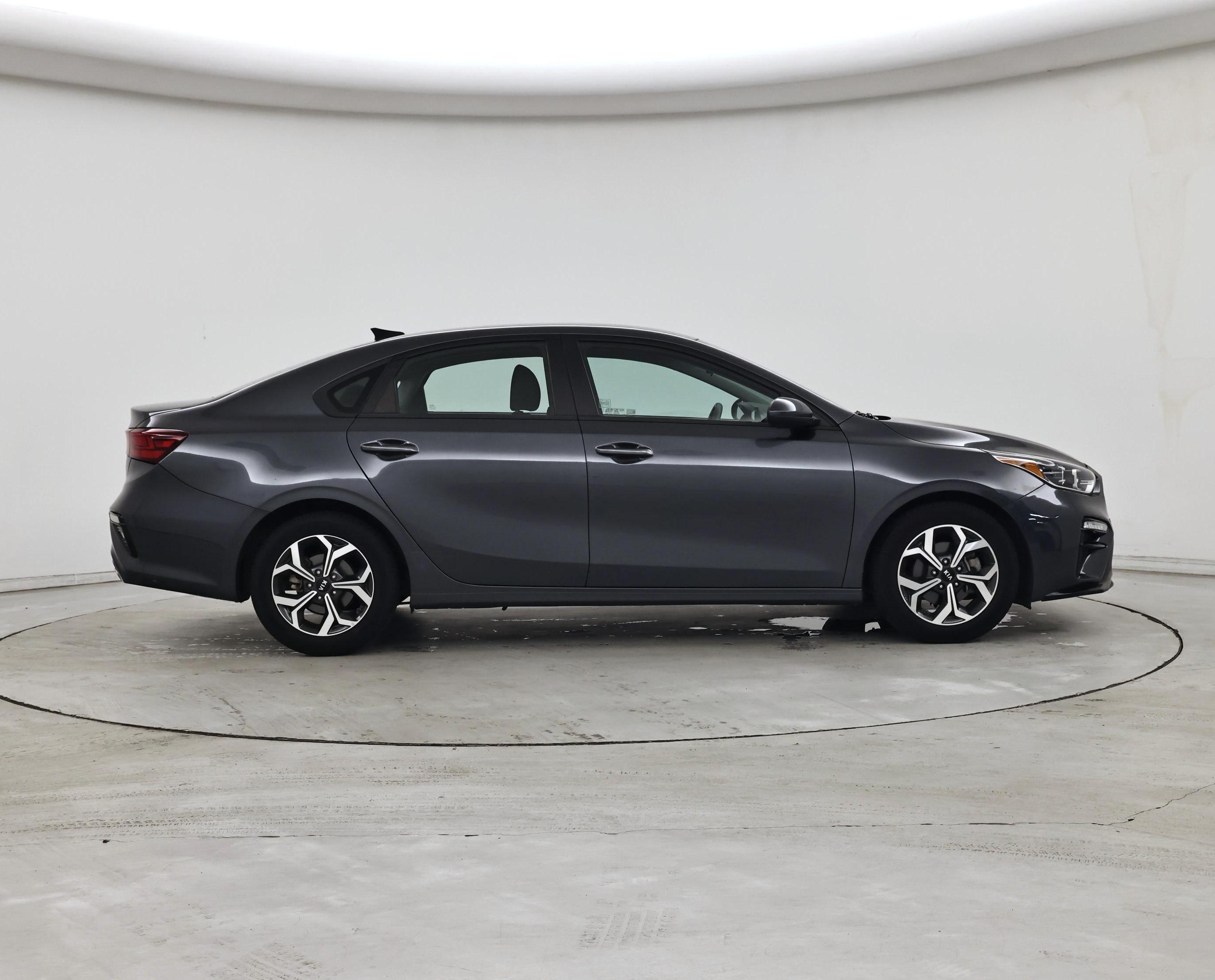 Thumbnail: 2021 Kia Forte - 7