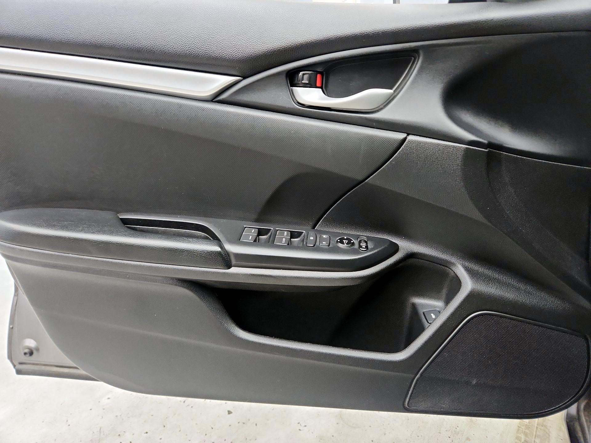 Thumbnail: 2019 Honda Civic - 12