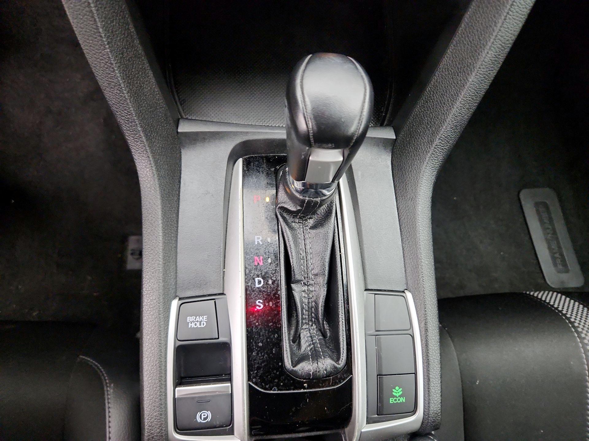 Thumbnail: 2019 Honda Civic - 17