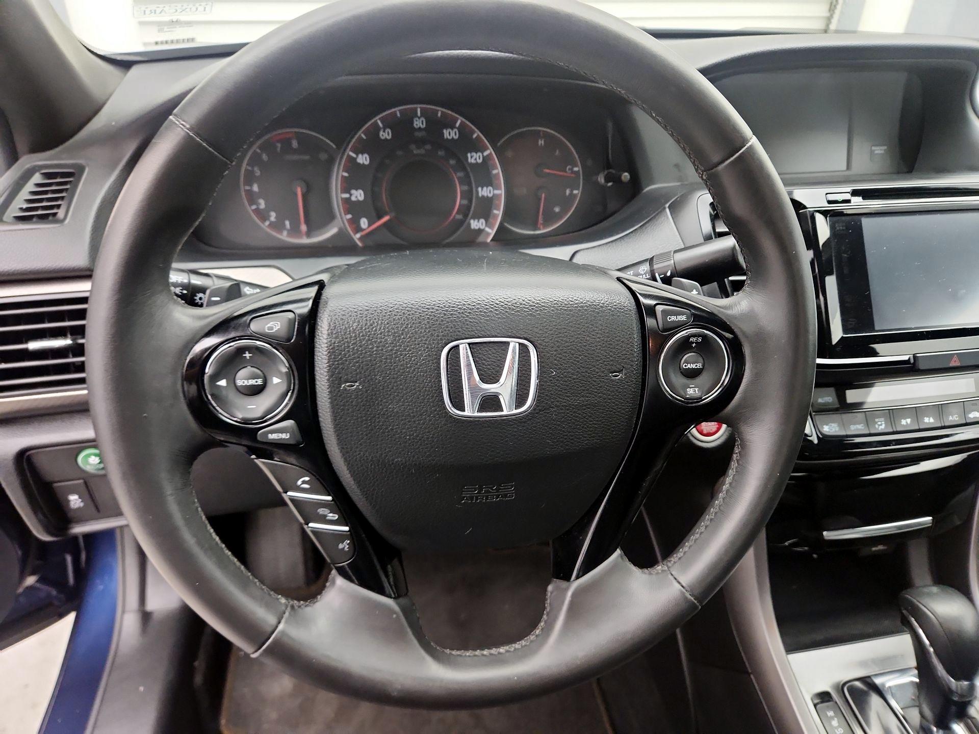 Thumbnail: 2017 Honda Accord - 10