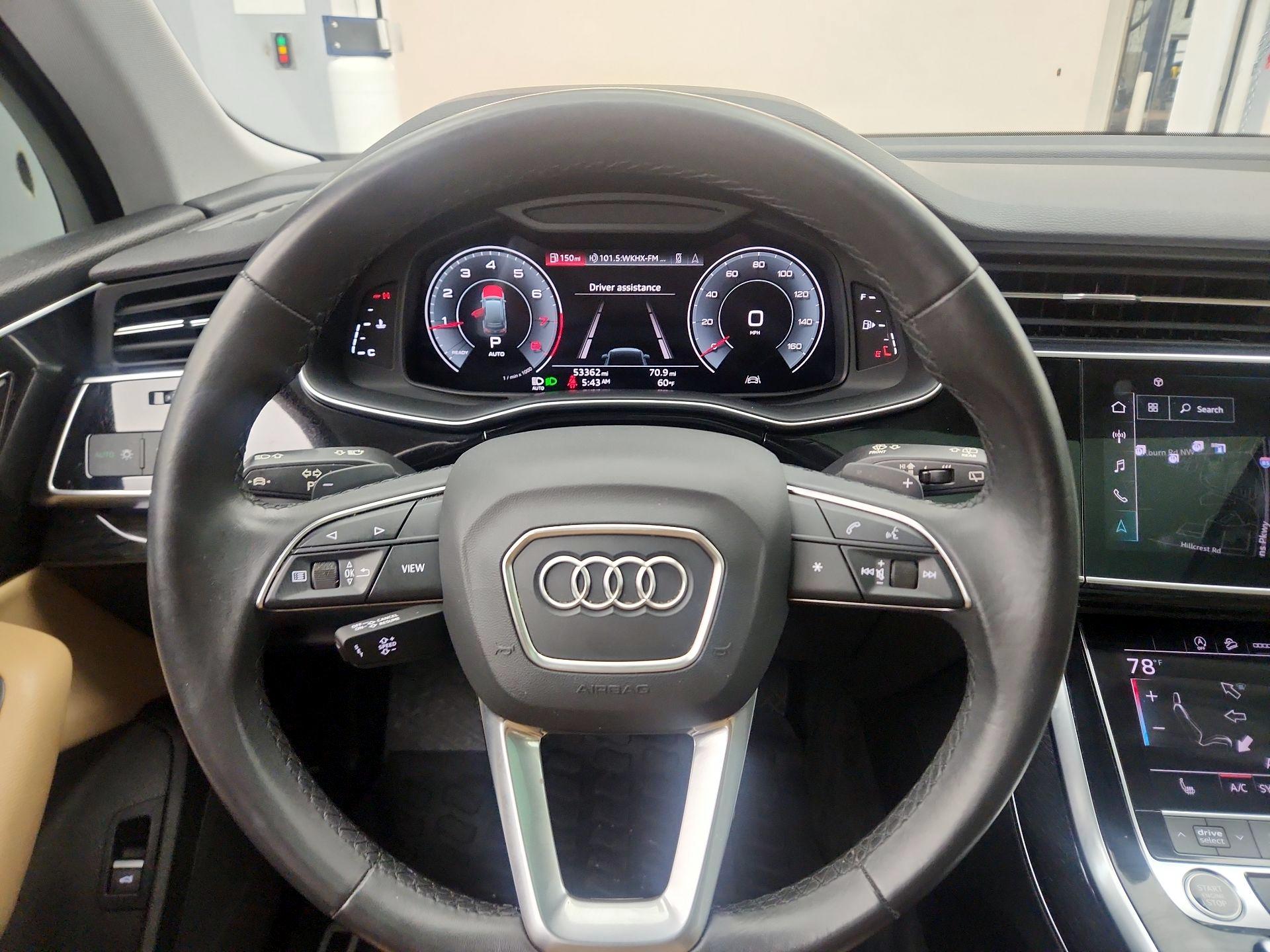 Thumbnail: 2021 Audi Q7 - 10