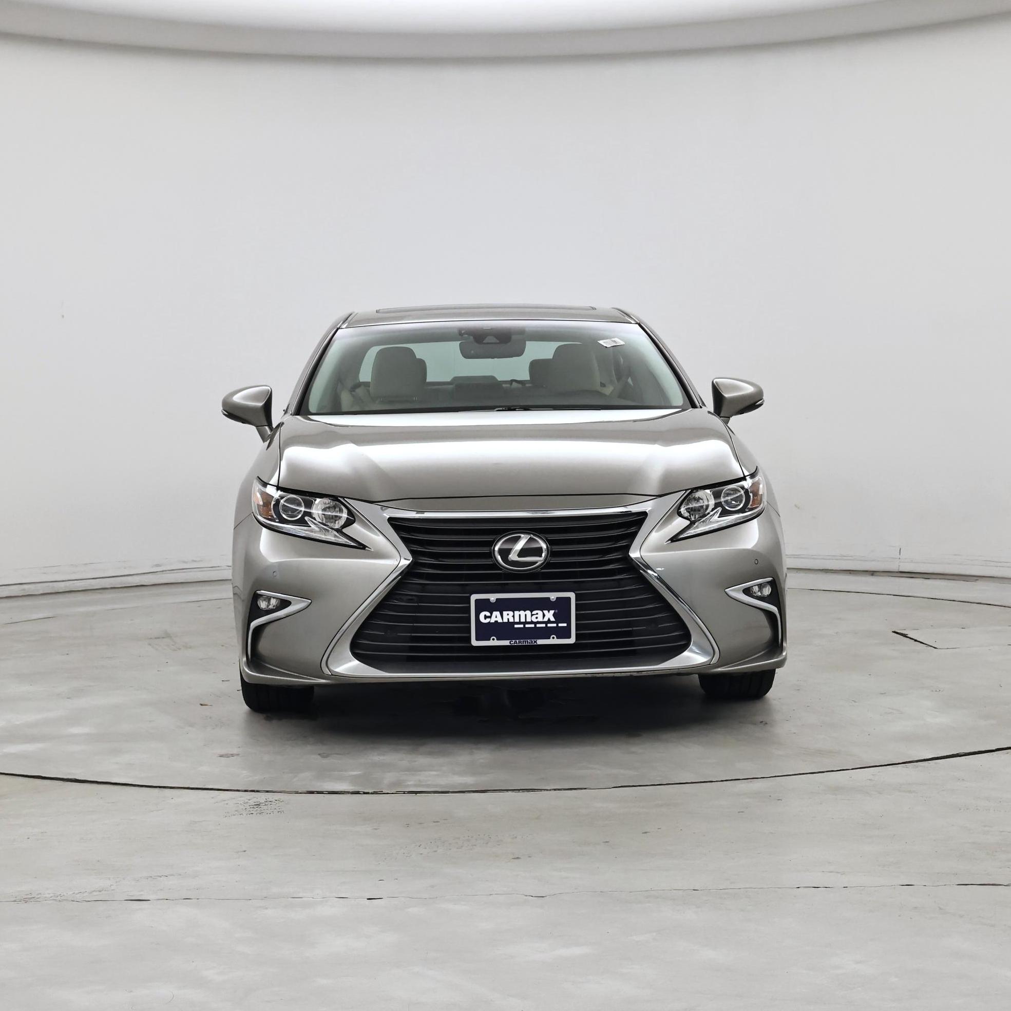 Thumbnail: 2017 Lexus ES - 5