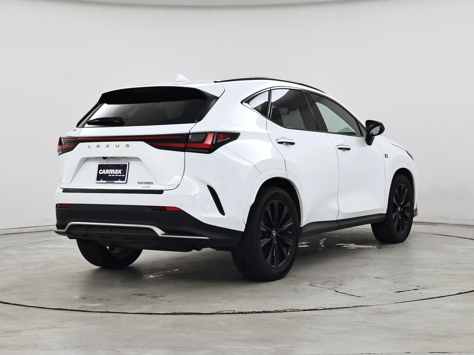 2022 Lexus NX 350 - Photo 9
