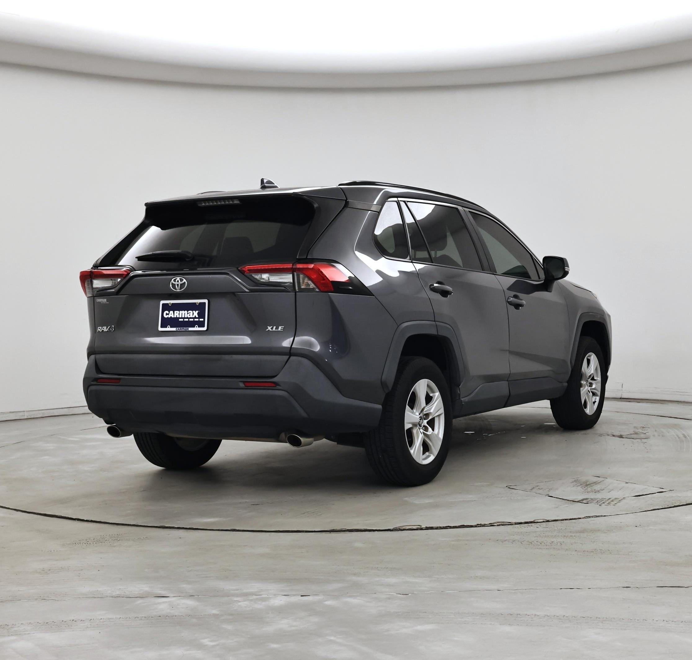 Thumbnail: 2020 Toyota RAV4 - 8